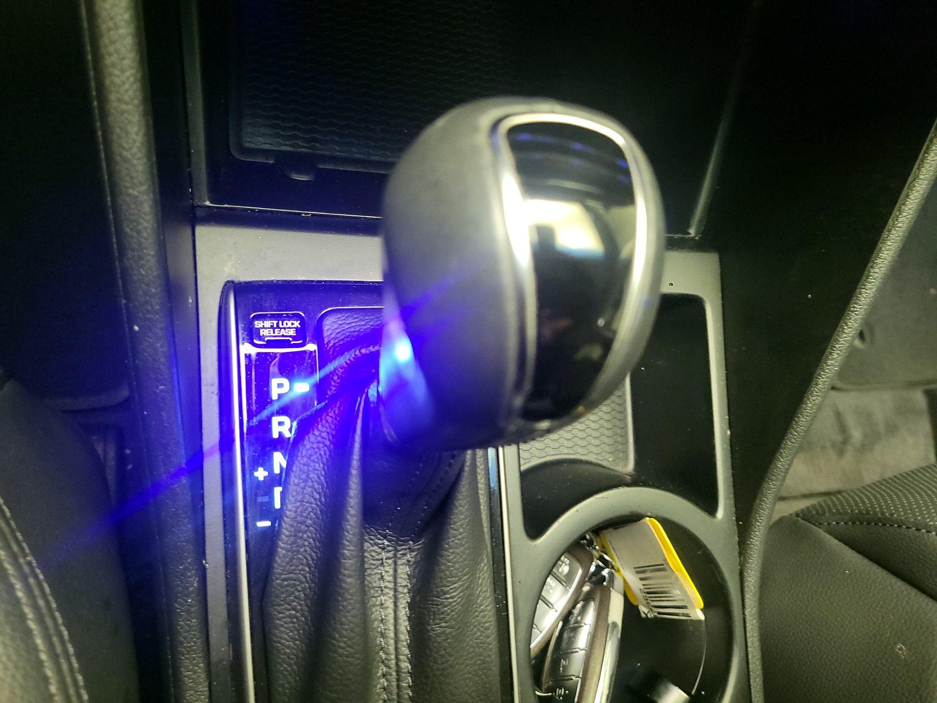 Thumbnail: 2017 Hyundai Tucson - 16