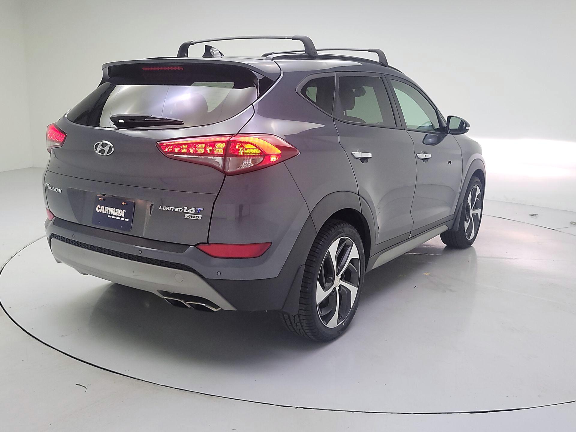 Thumbnail: 2017 Hyundai Tucson - 5
