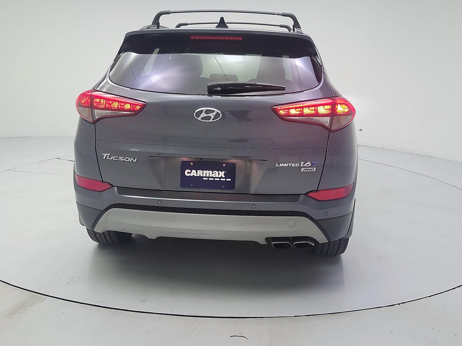 Thumbnail: 2017 Hyundai Tucson - 6