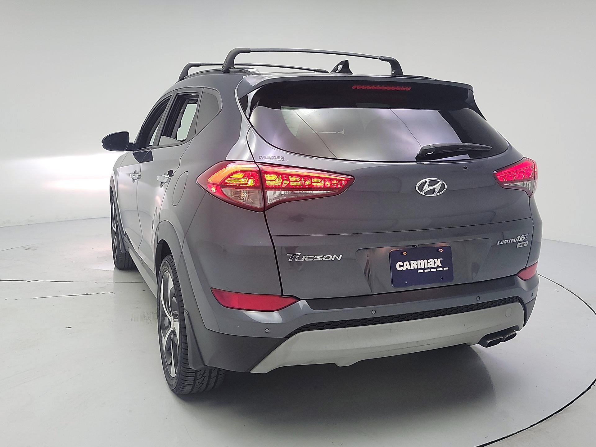 Thumbnail: 2017 Hyundai Tucson - 7