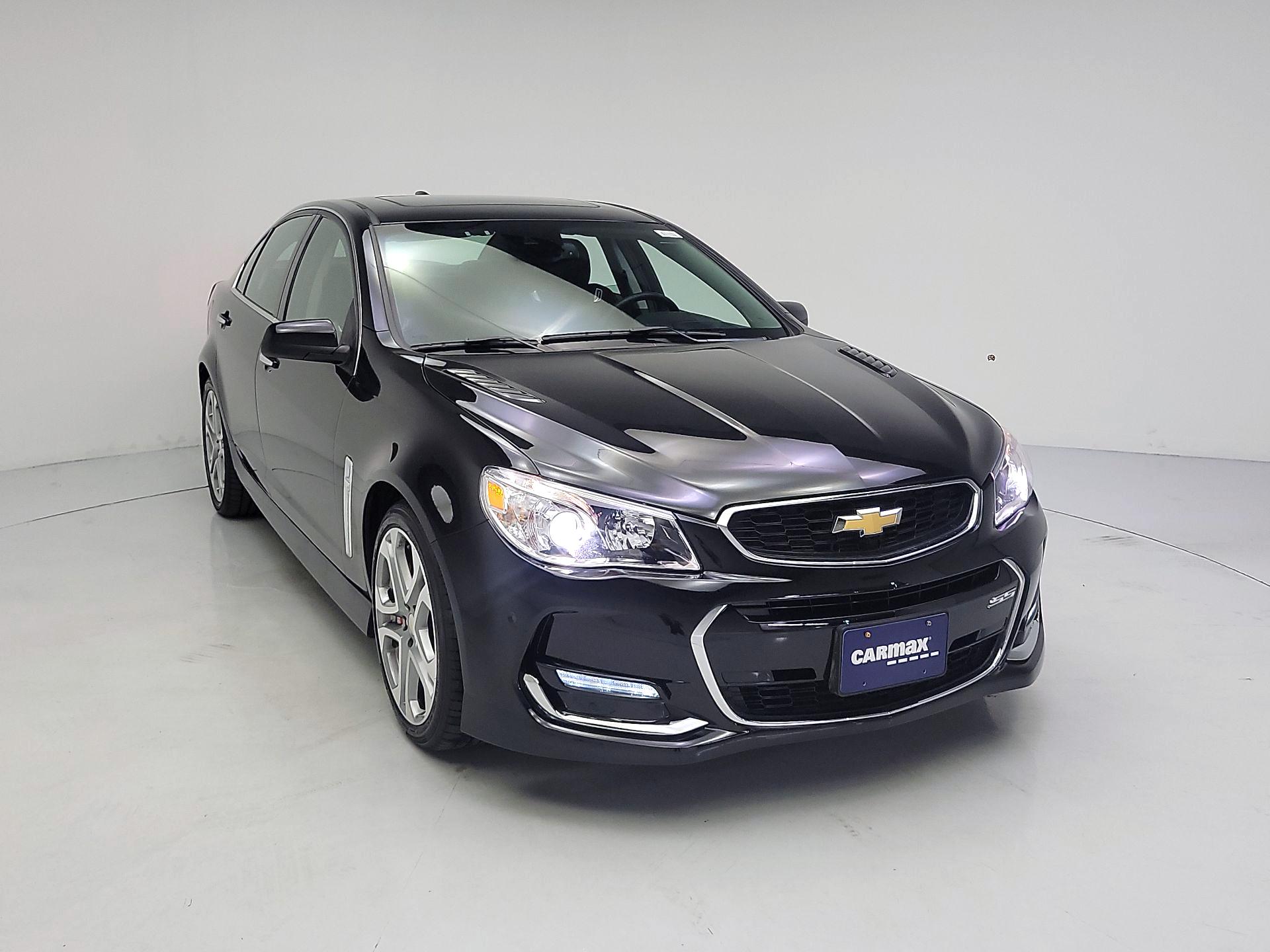 Thumbnail: 2017 Chevrolet  - 1