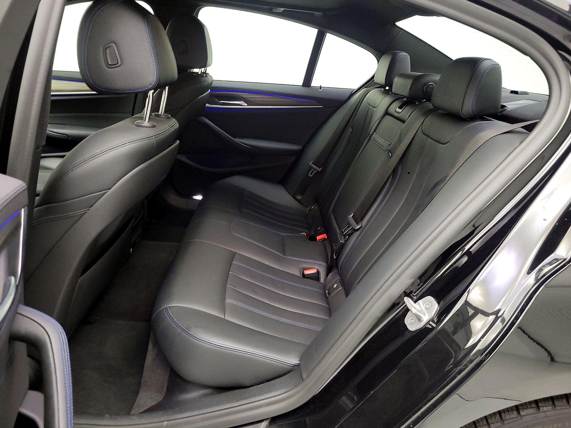 Thumbnail: 2020 BMW 5 Series - 18