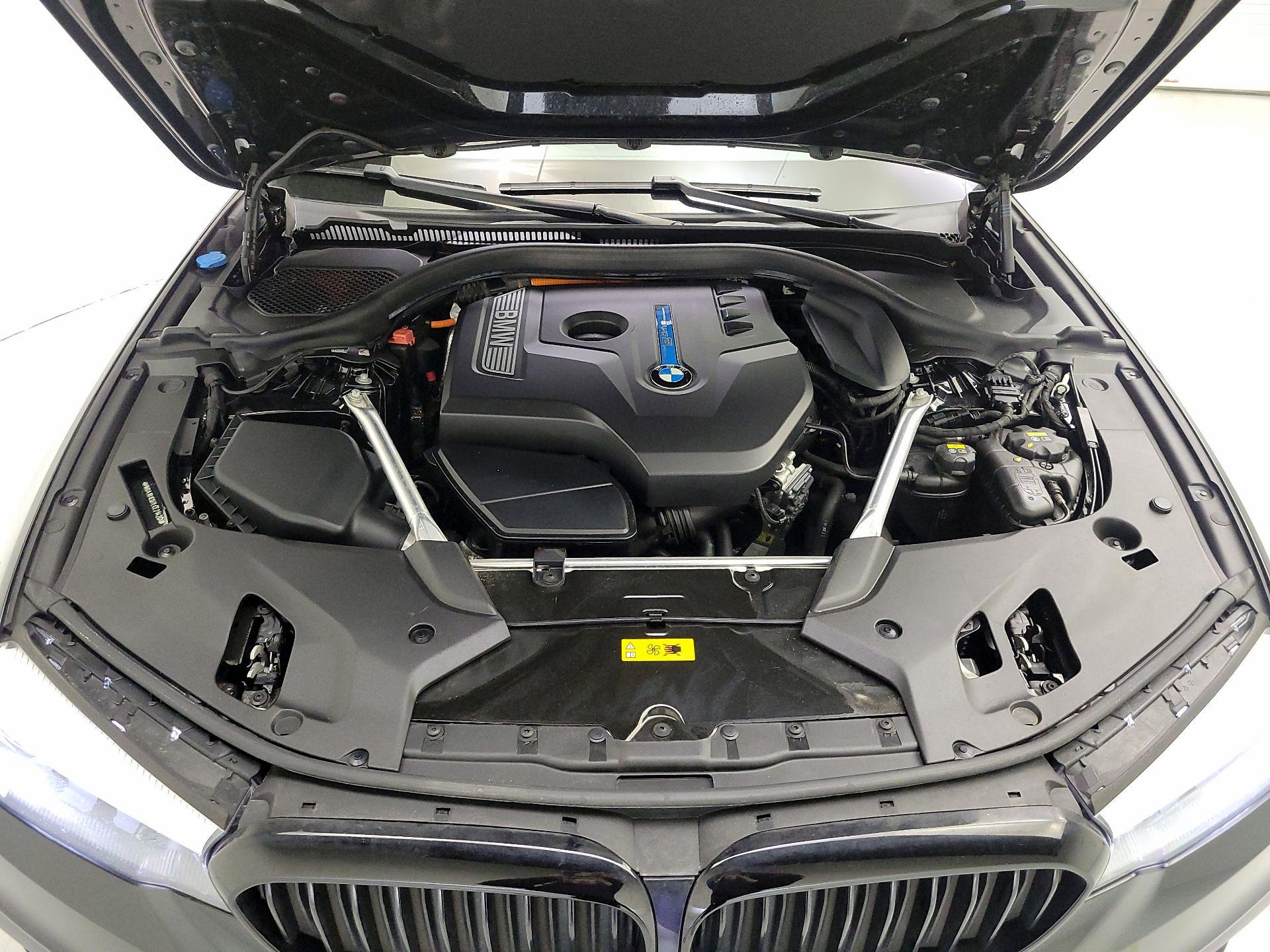 Thumbnail: 2020 BMW 5 Series - 20