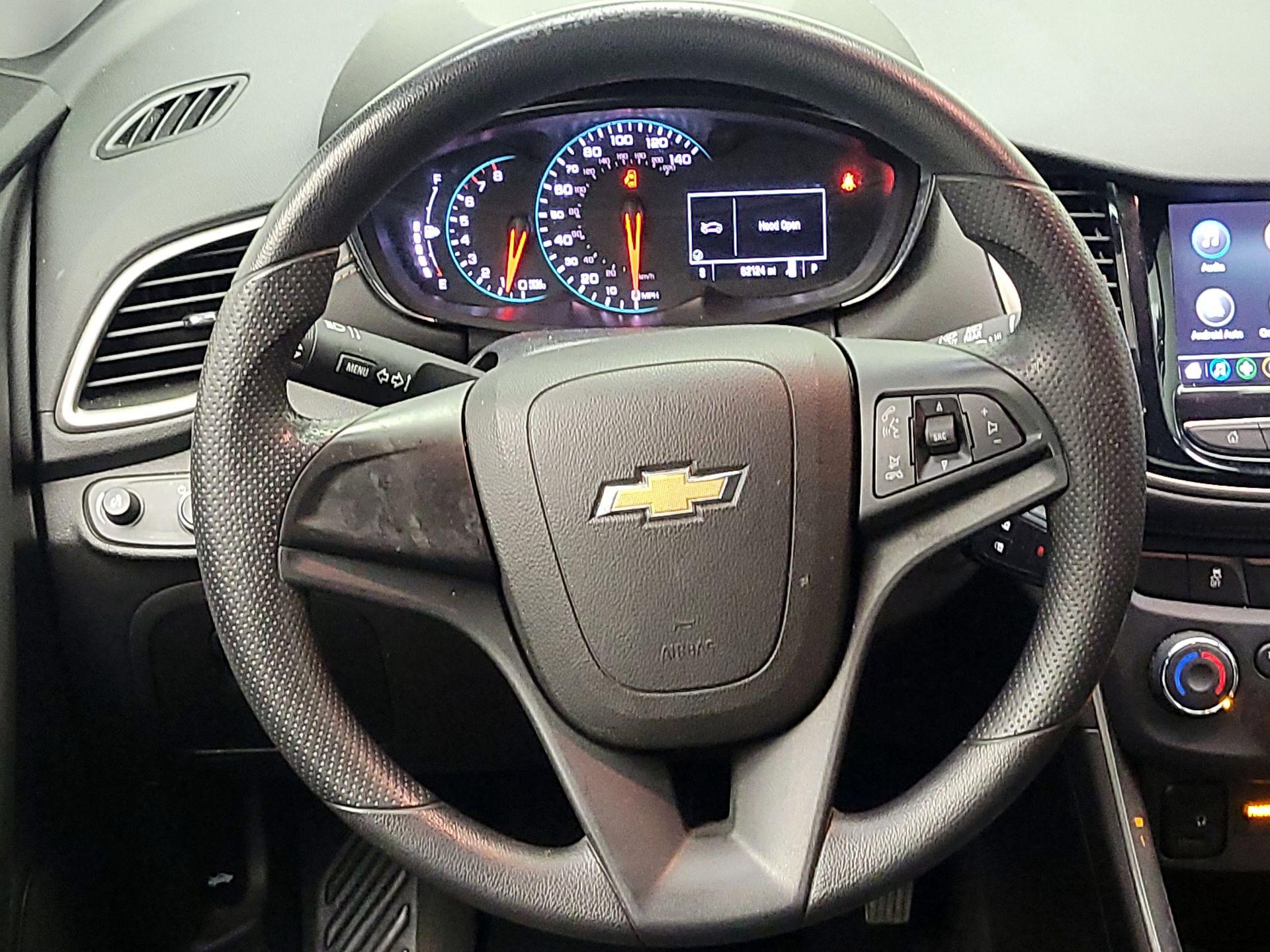 Thumbnail: 2018 Chevrolet Trax - 10