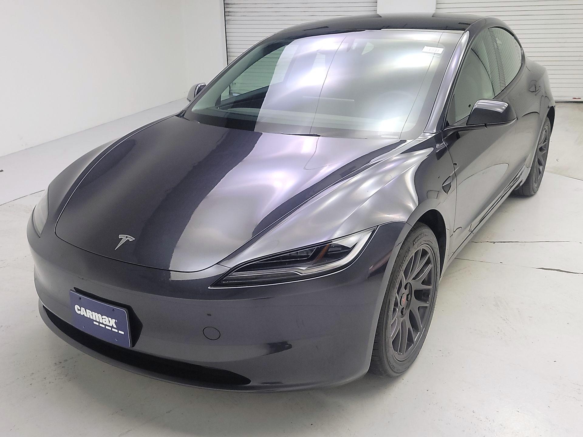Thumbnail: 2025 Tesla Model 3 - 3