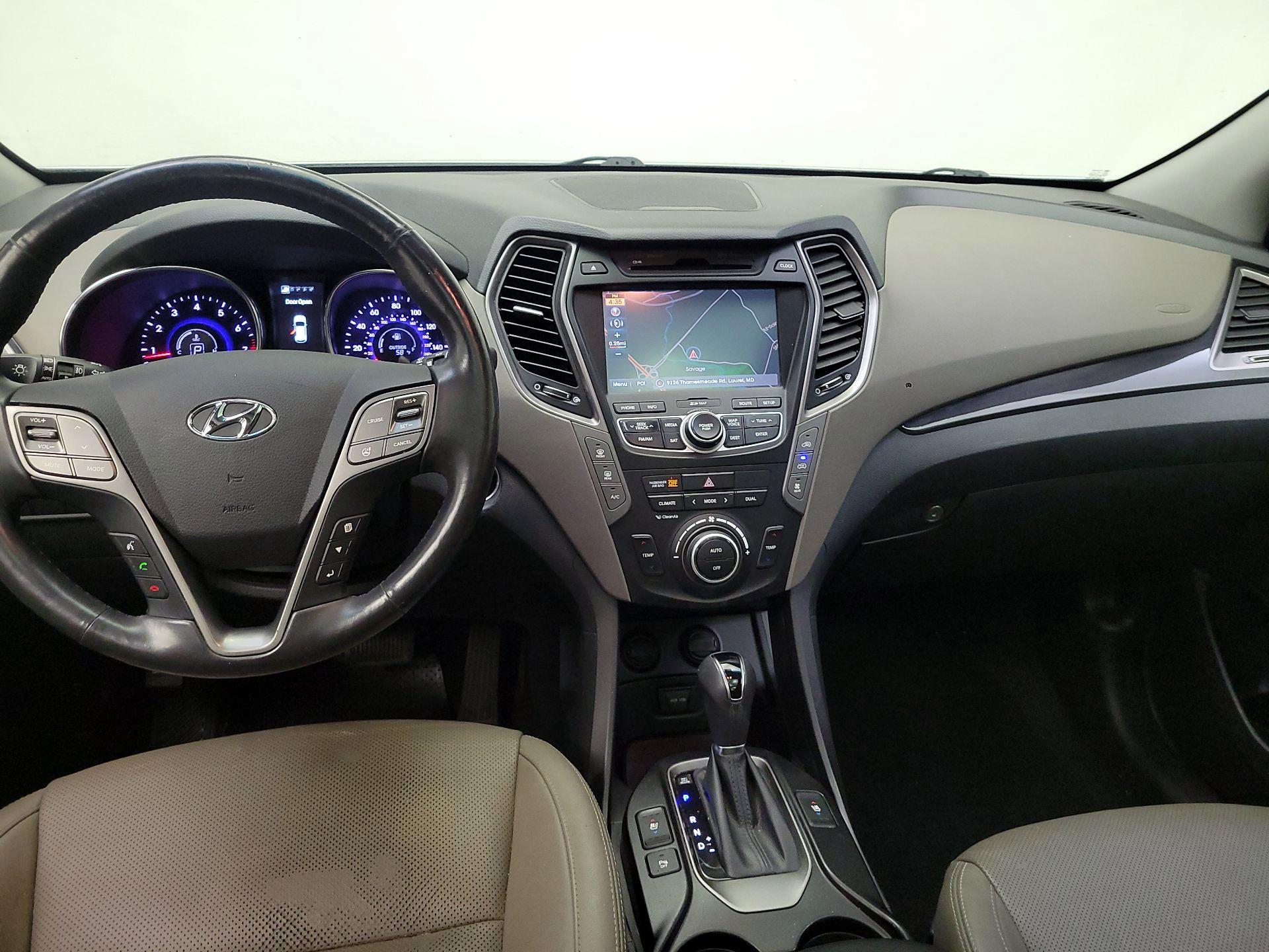 Thumbnail: 2015 Hyundai Santa Fe - 9