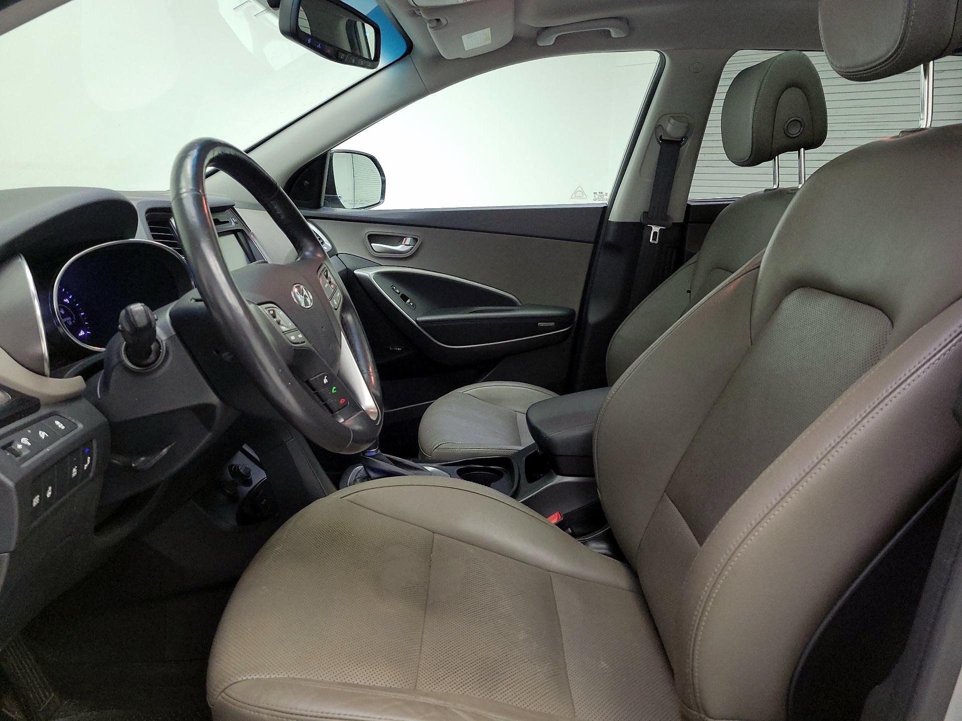 Thumbnail: 2015 Hyundai Santa Fe - 11