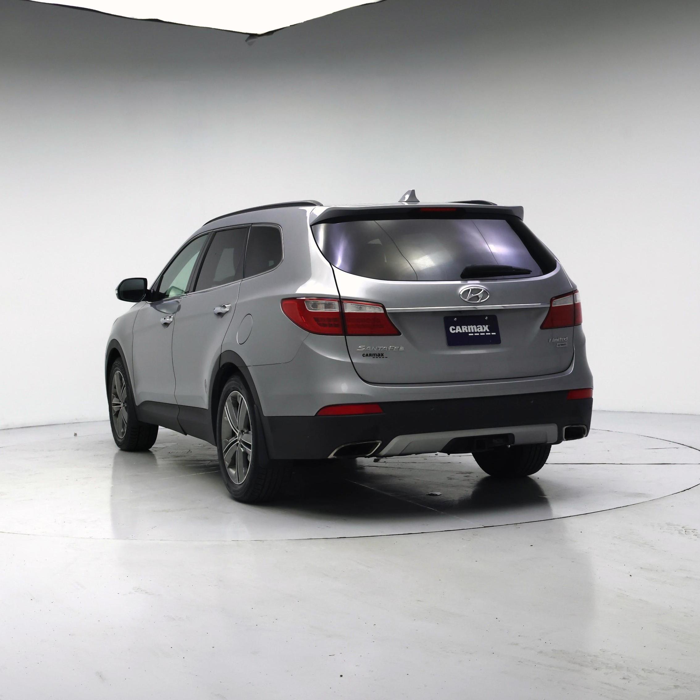 Thumbnail: 2015 Hyundai Santa Fe - 2