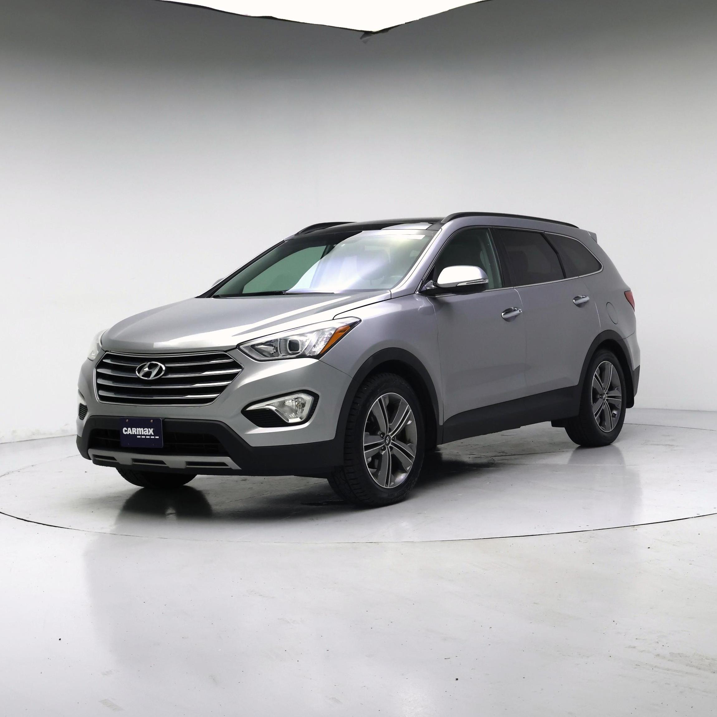 Thumbnail: 2015 Hyundai Santa Fe - 4