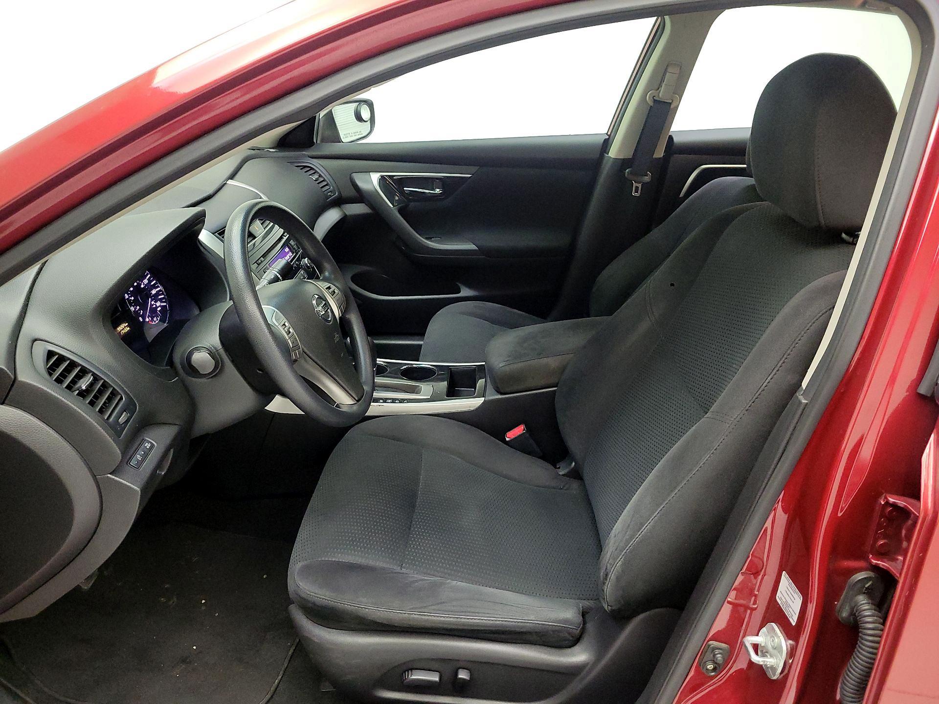 Thumbnail: 2014 Nissan Altima - 9