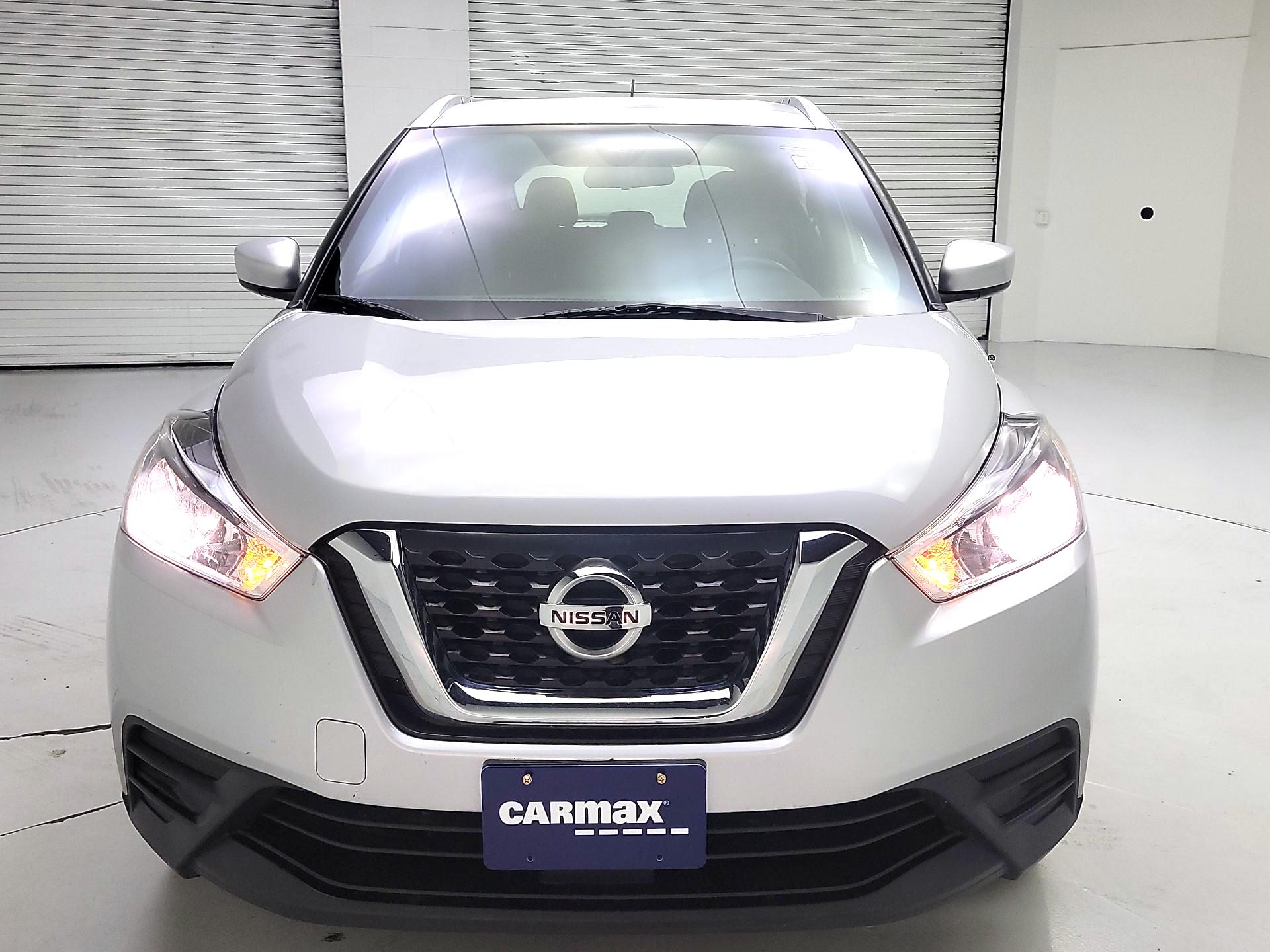 Thumbnail: 2020 Nissan Kicks - 2