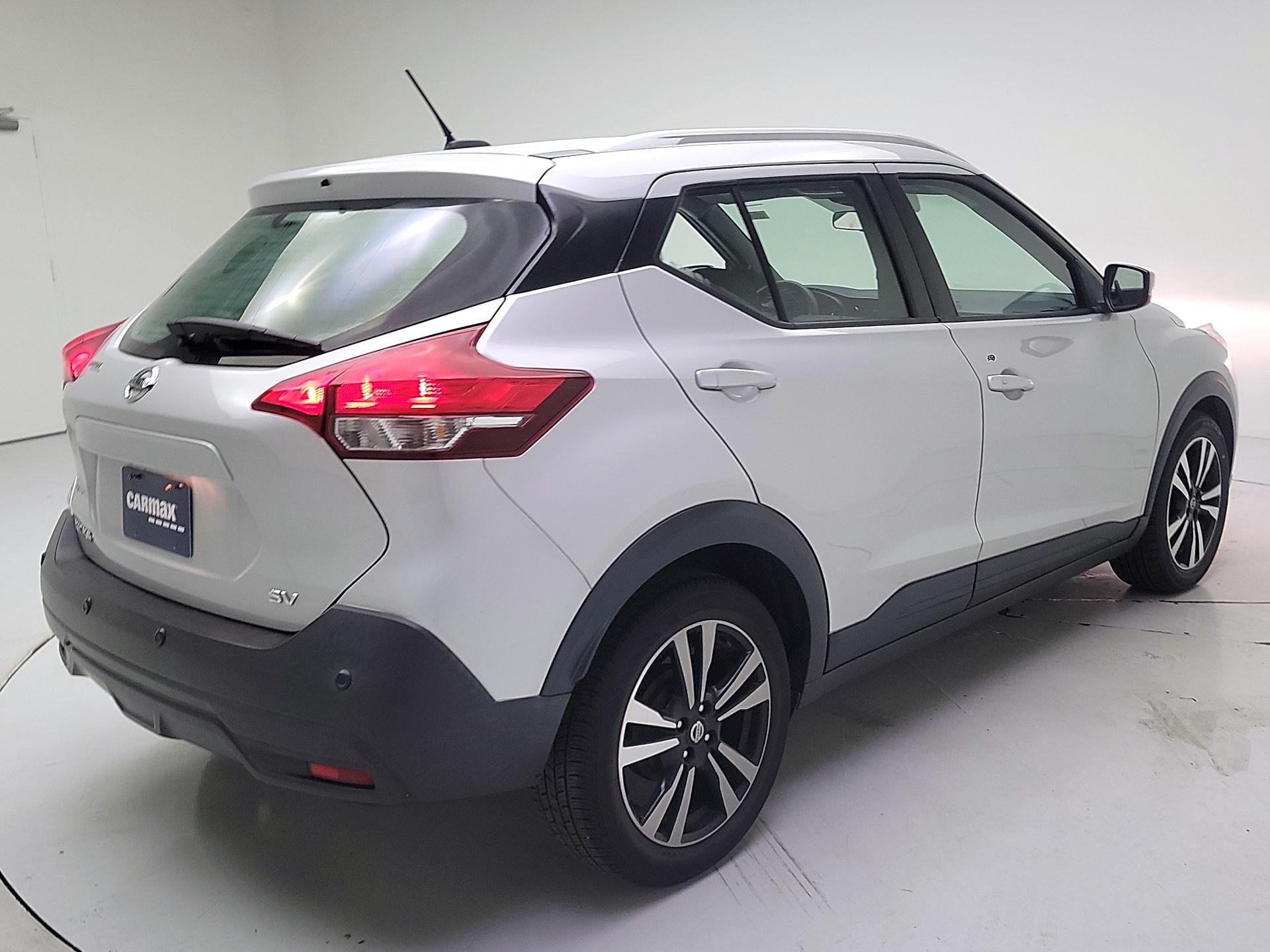 Thumbnail: 2020 Nissan Kicks - 5