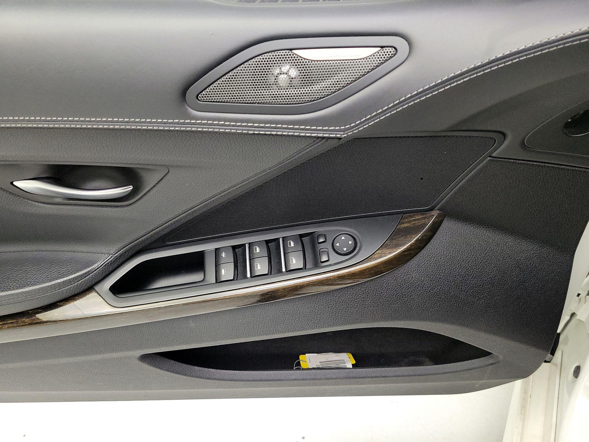 Thumbnail: 2015 BMW 6 Series - 12