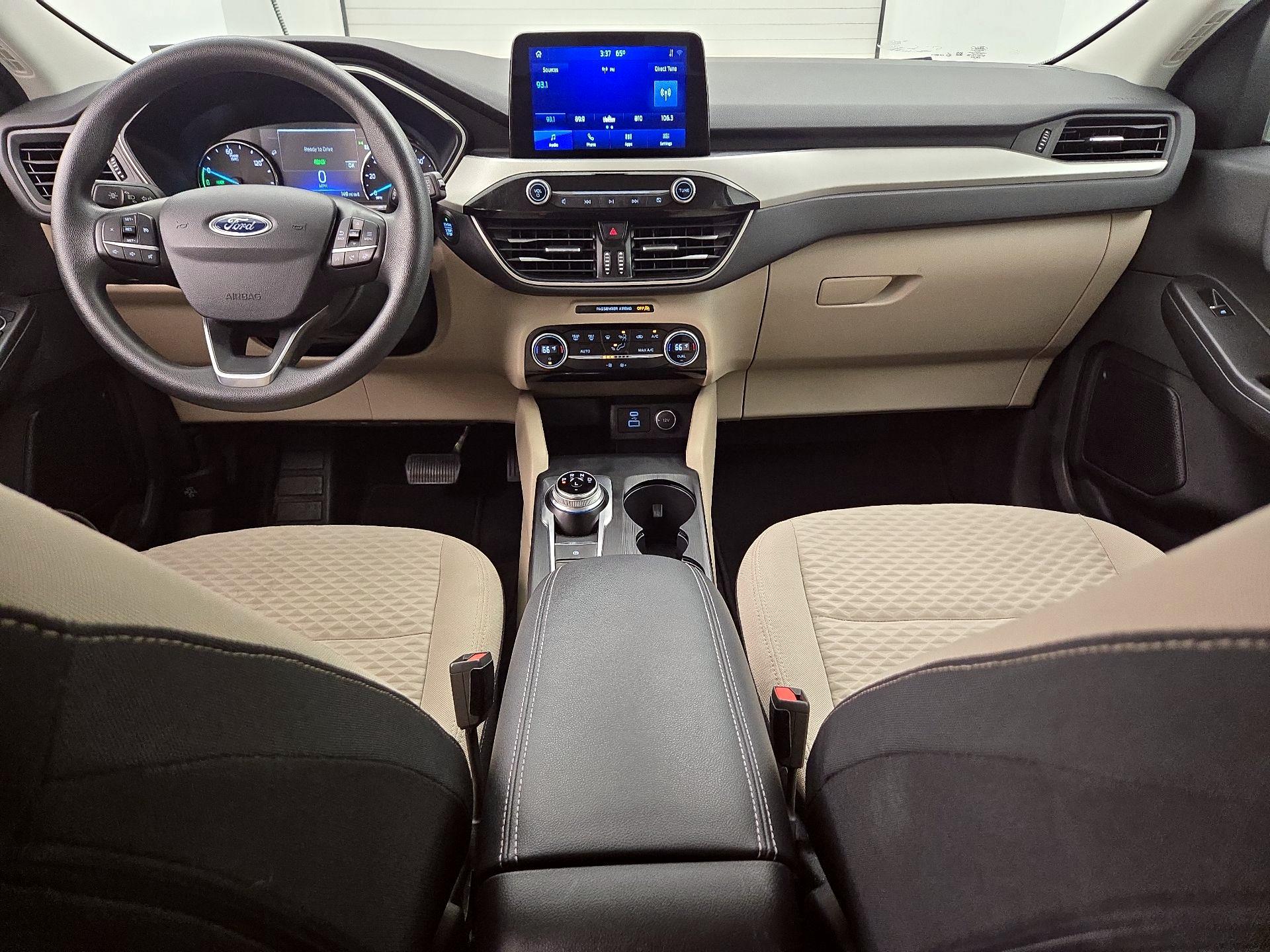Thumbnail: 2021 Ford Escape - 9
