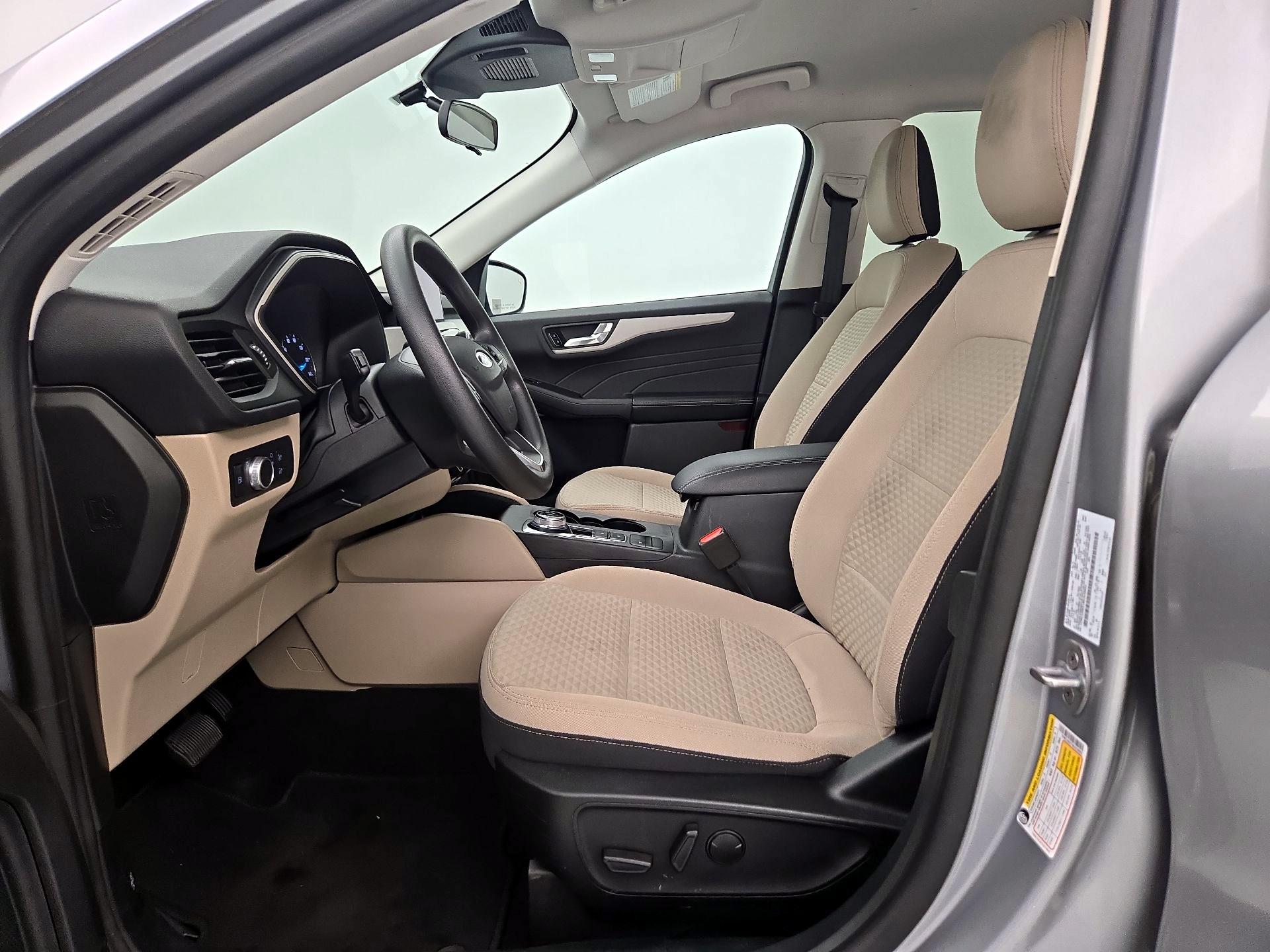 Thumbnail: 2021 Ford Escape - 11