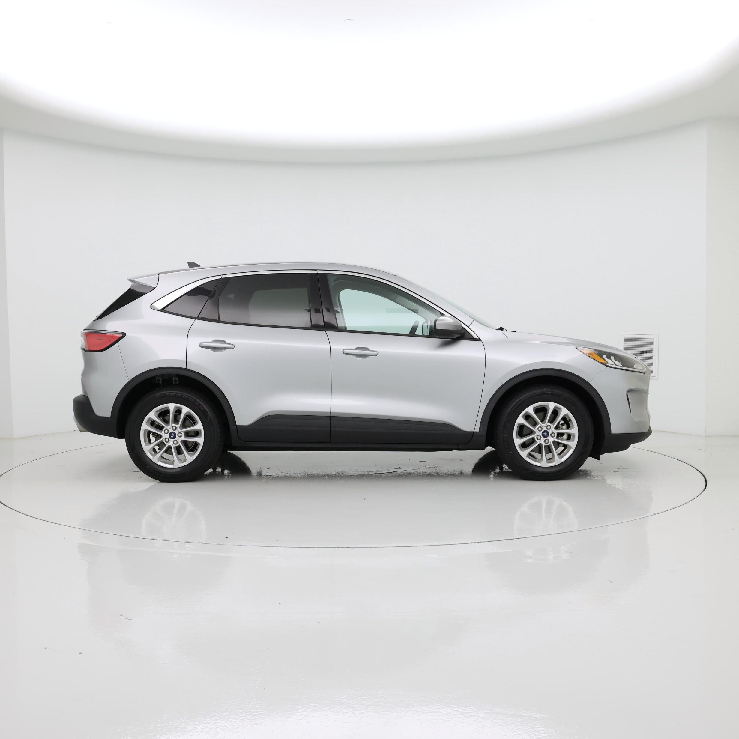 Thumbnail: 2021 Ford Escape - 7