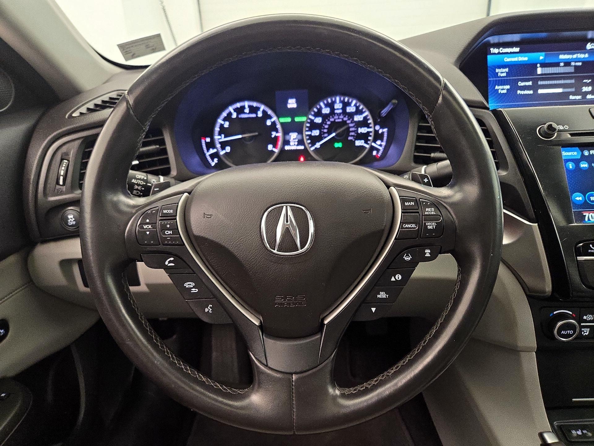Thumbnail: 2020 Acura ILX - 10