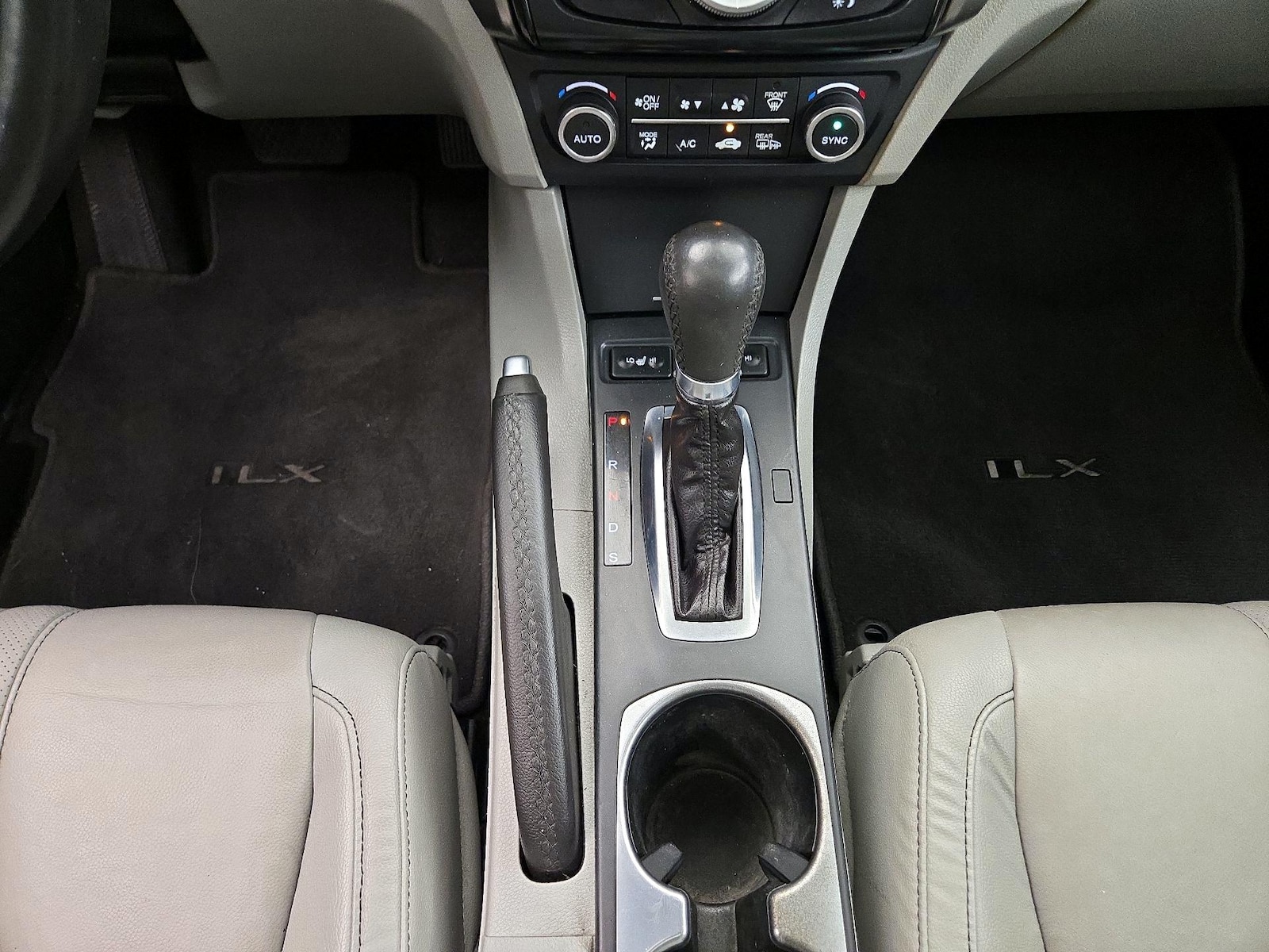 2020 Acura ILX Premium - Photo 18