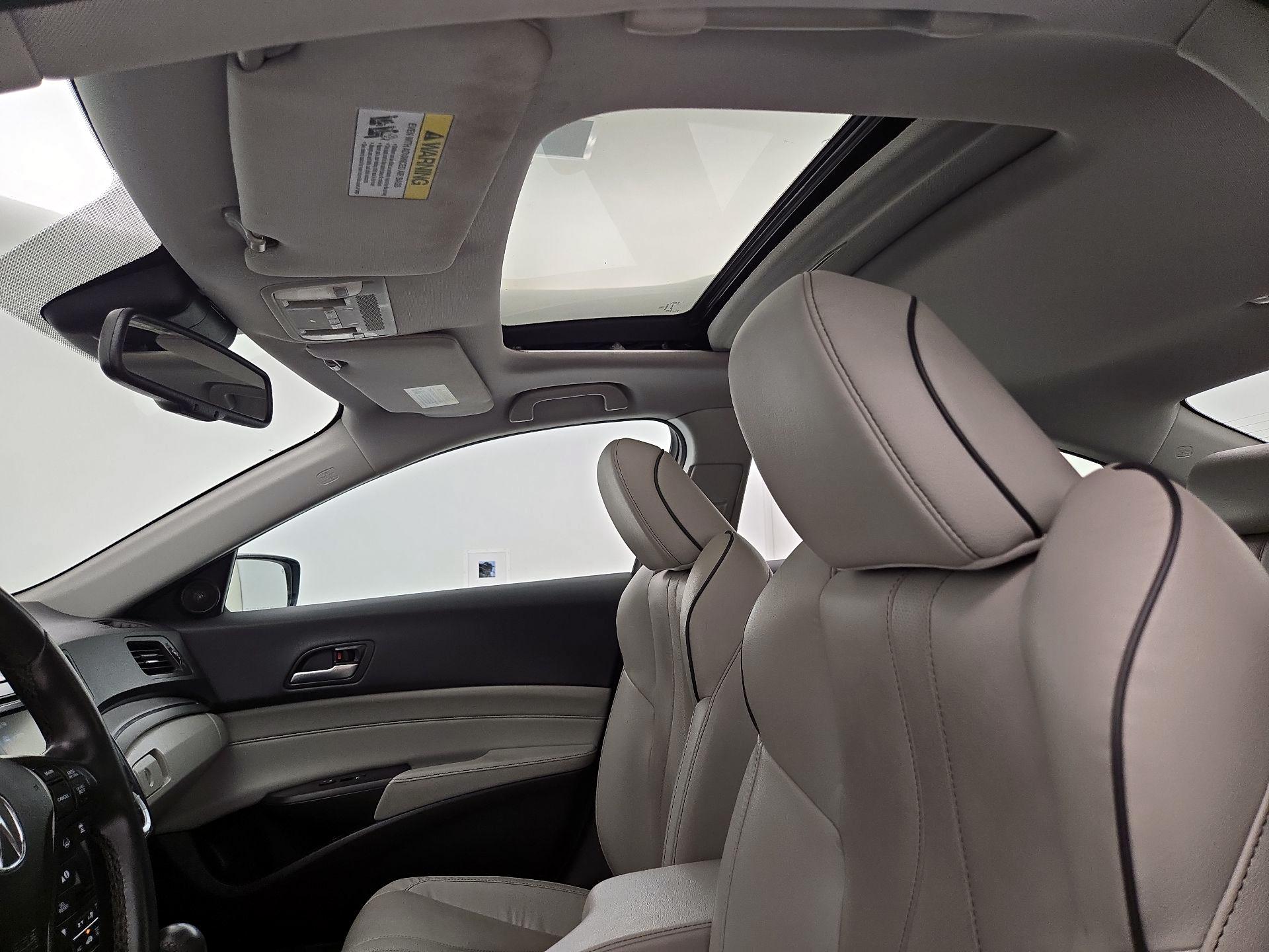 Thumbnail: 2020 Acura ILX - 19