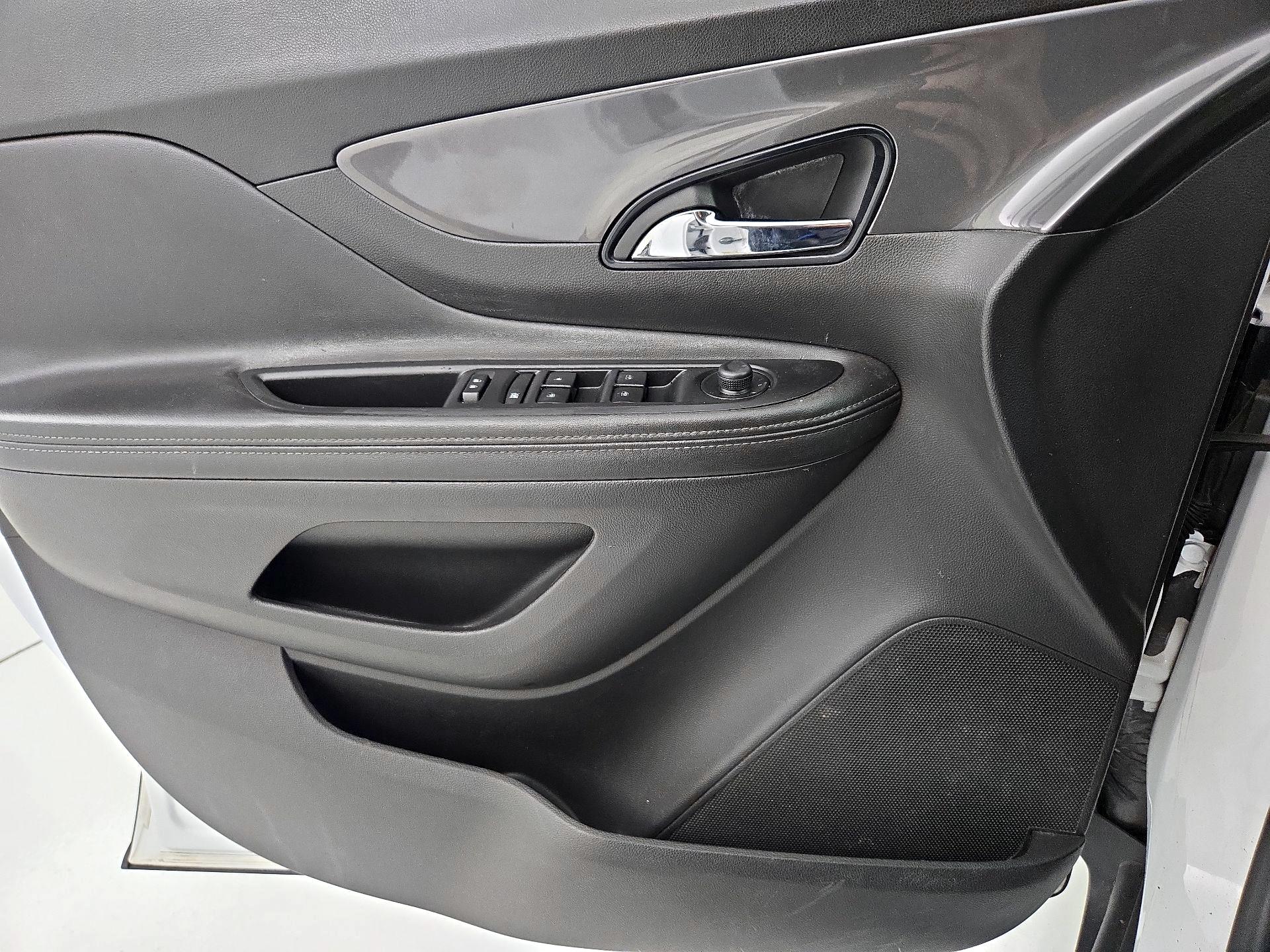 Thumbnail: 2020 Buick Encore - 12