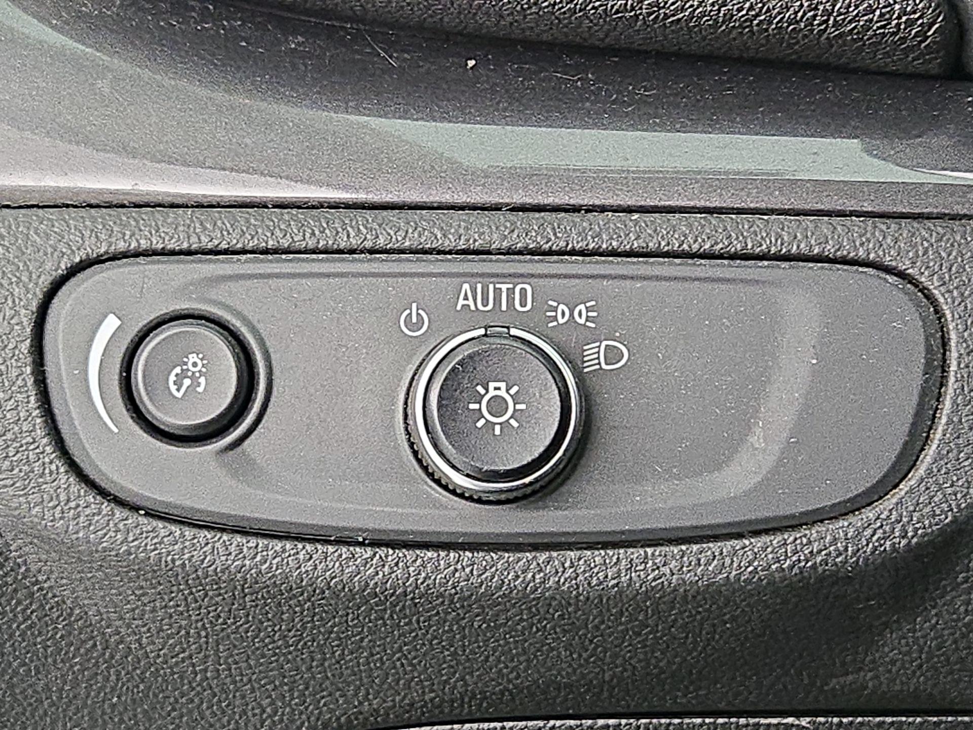 Thumbnail: 2020 Buick Encore - 13