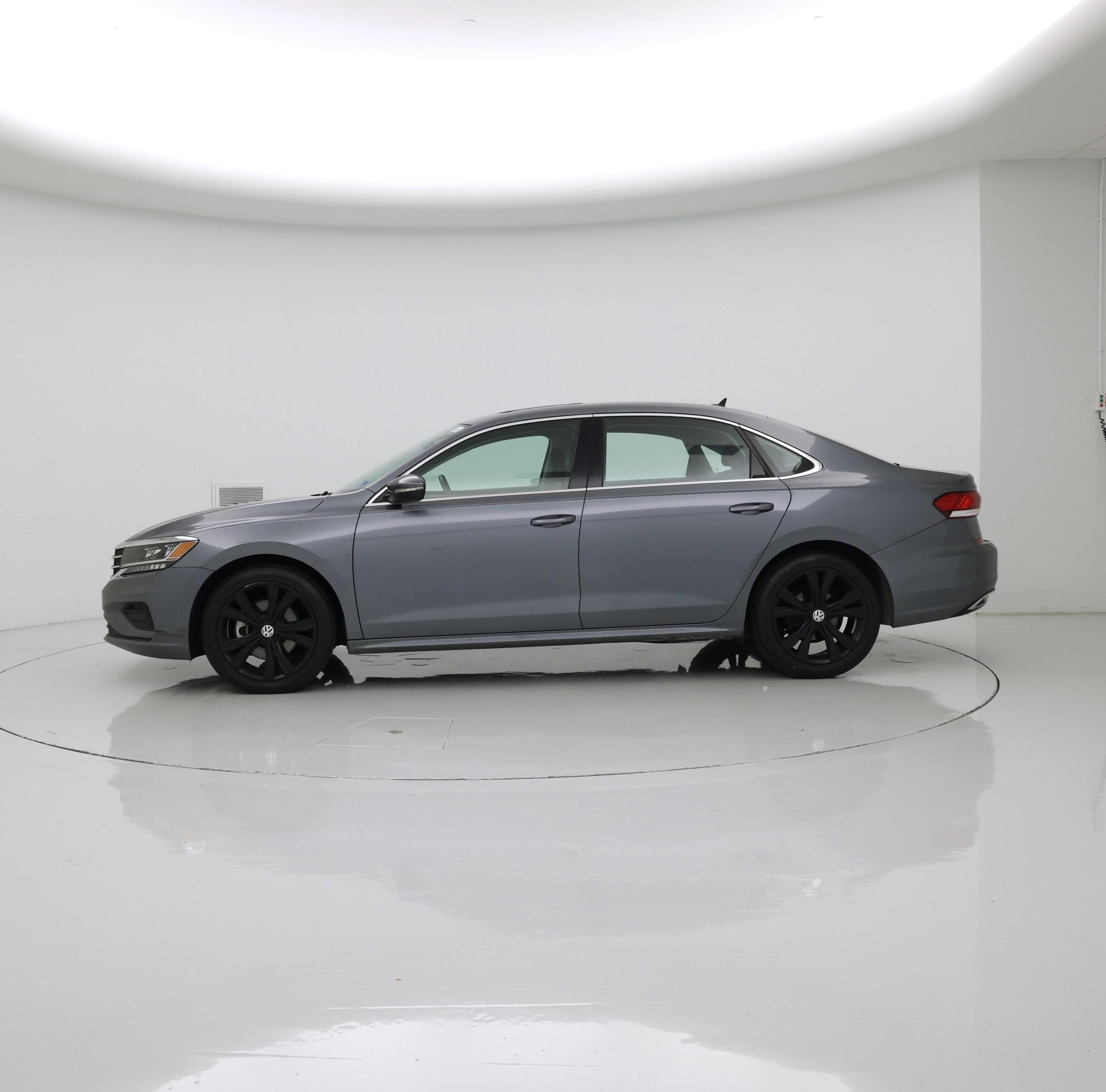 Thumbnail: 2021 Volkswagen Passat - 3