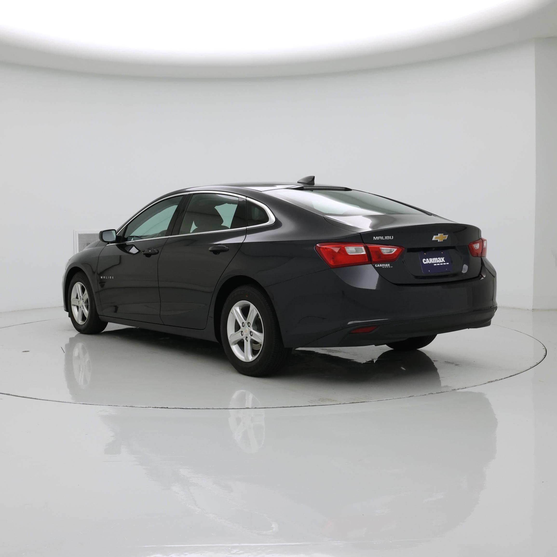 Thumbnail: 2023 Chevrolet Malibu - 2