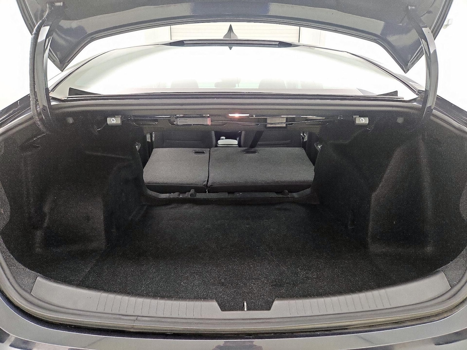 2023 Chevrolet Malibu 1LS - Photo 22