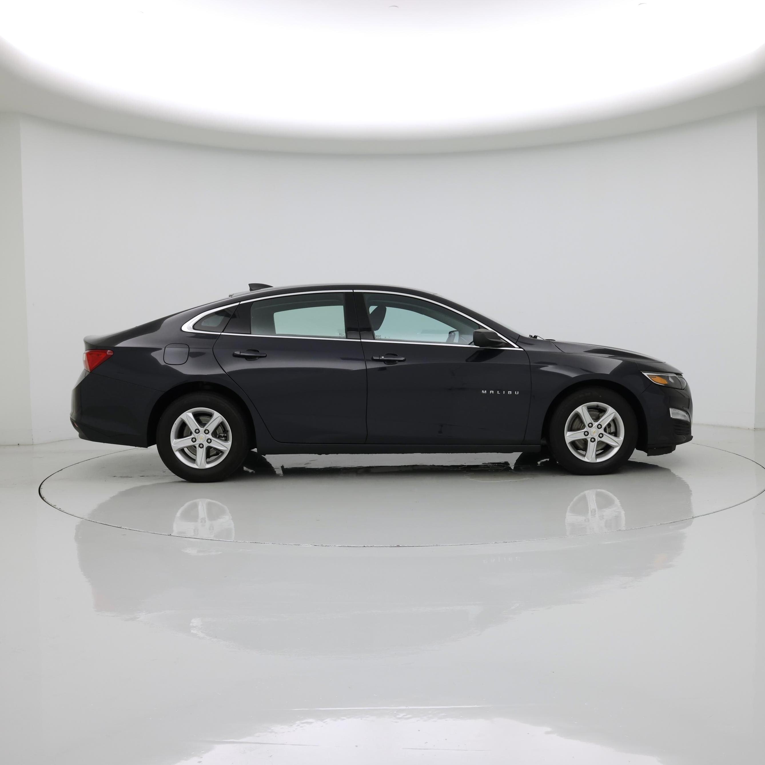 Thumbnail: 2023 Chevrolet Malibu - 7