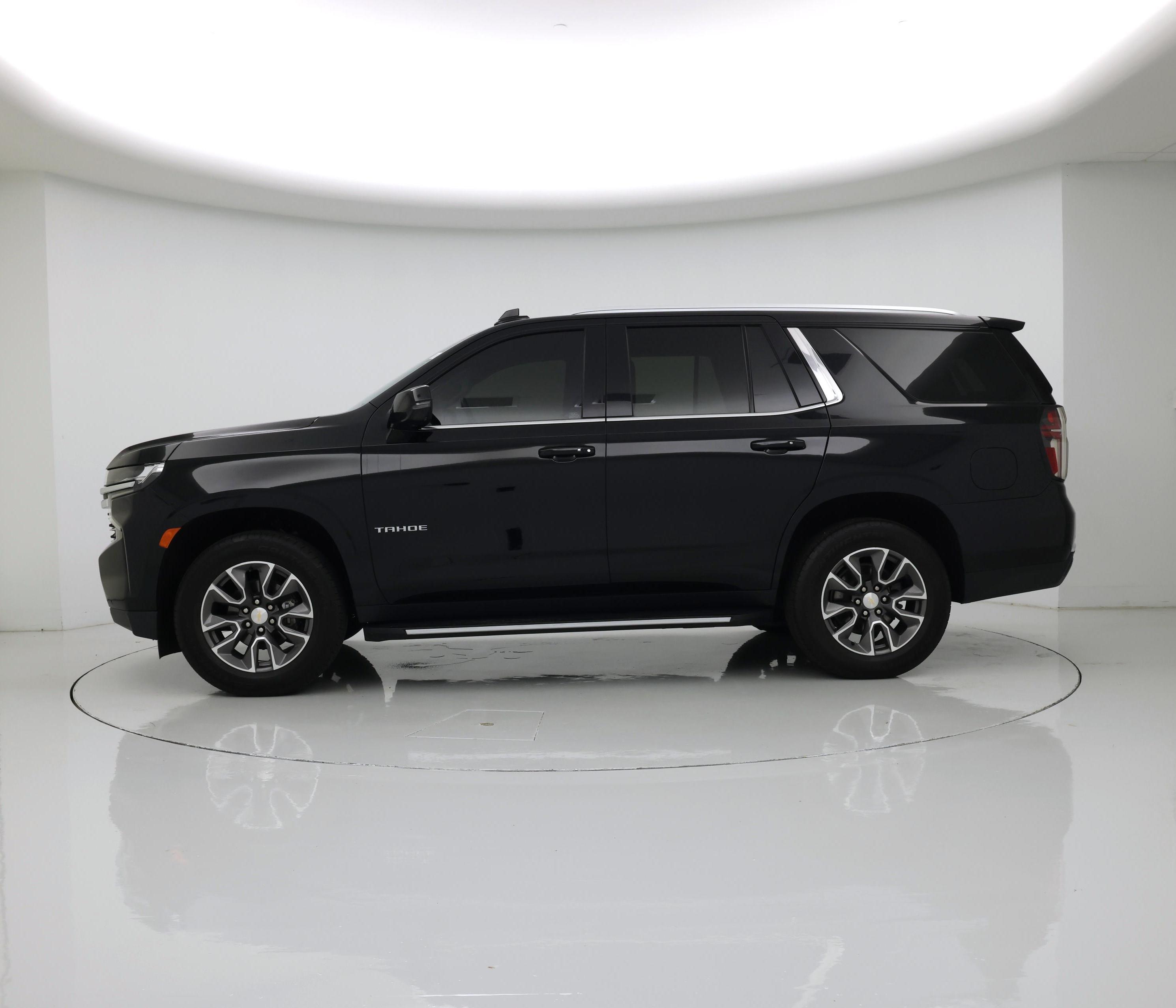 Thumbnail: 2021 Chevrolet Tahoe - 3