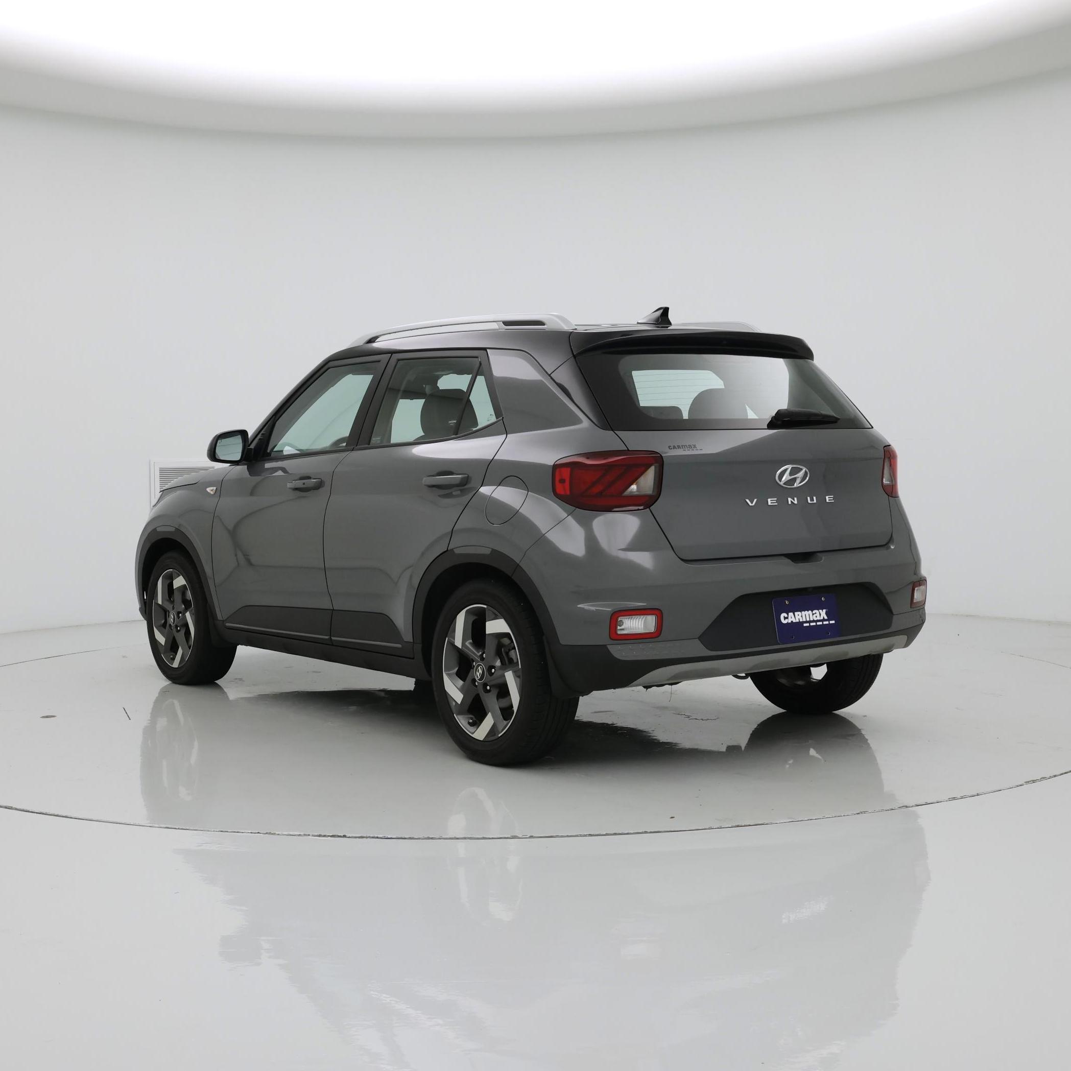 Thumbnail: 2022 Hyundai Venue - 2