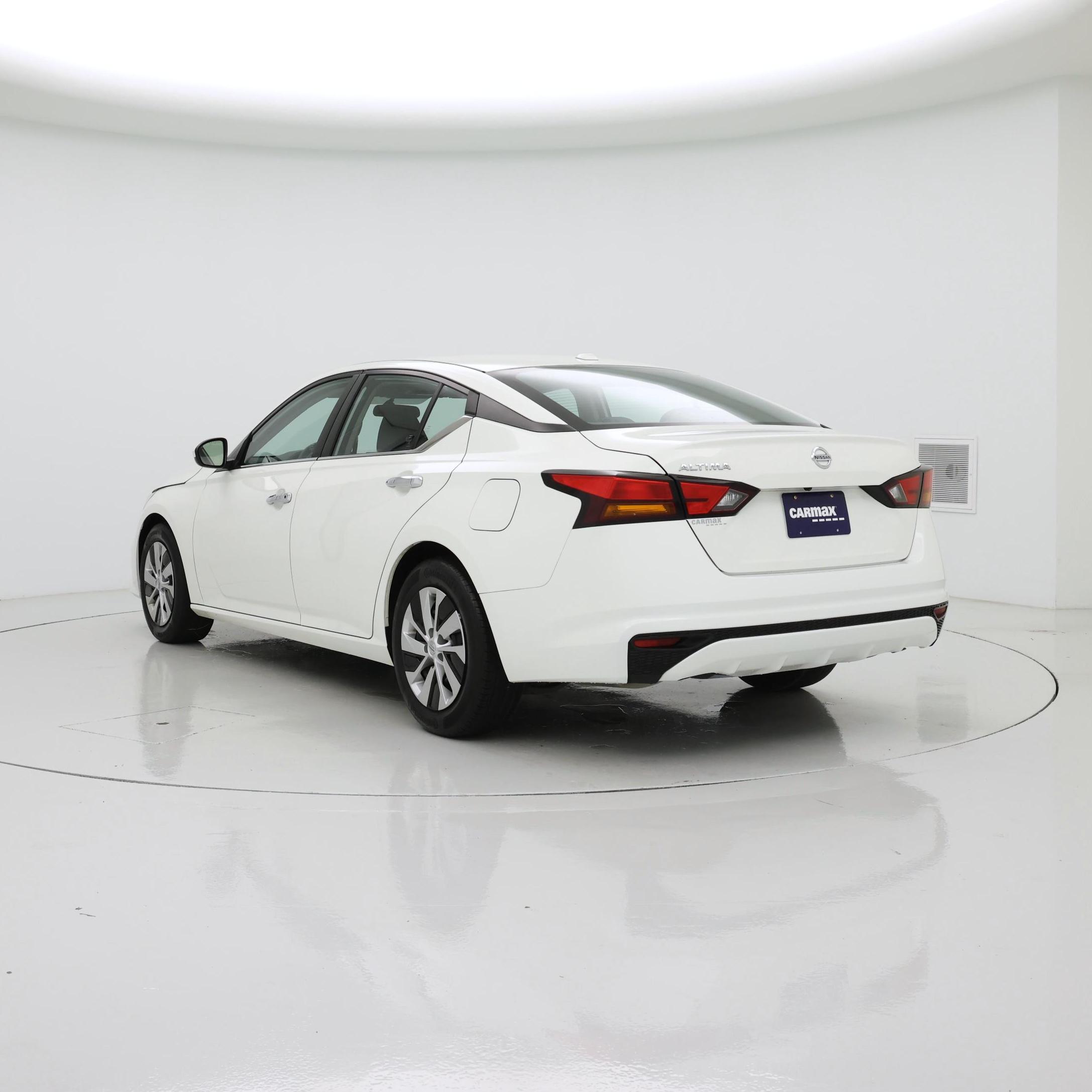 Thumbnail: 2020 Nissan Altima - 2