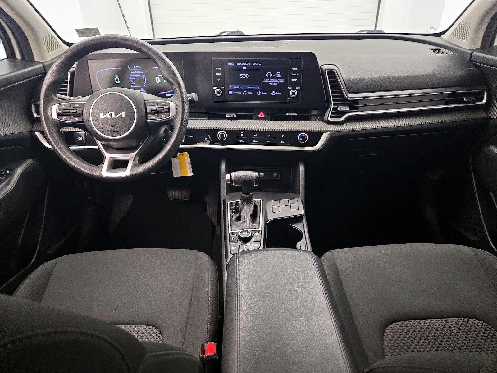 2023 Kia Sportage LX - Photo 10