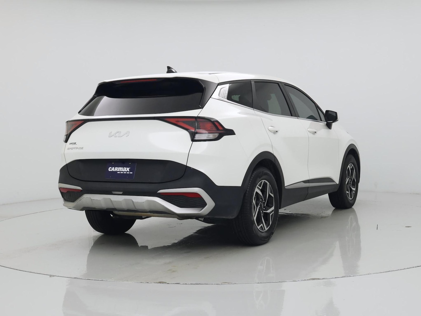 2023 Kia Sportage LX - Photo 9