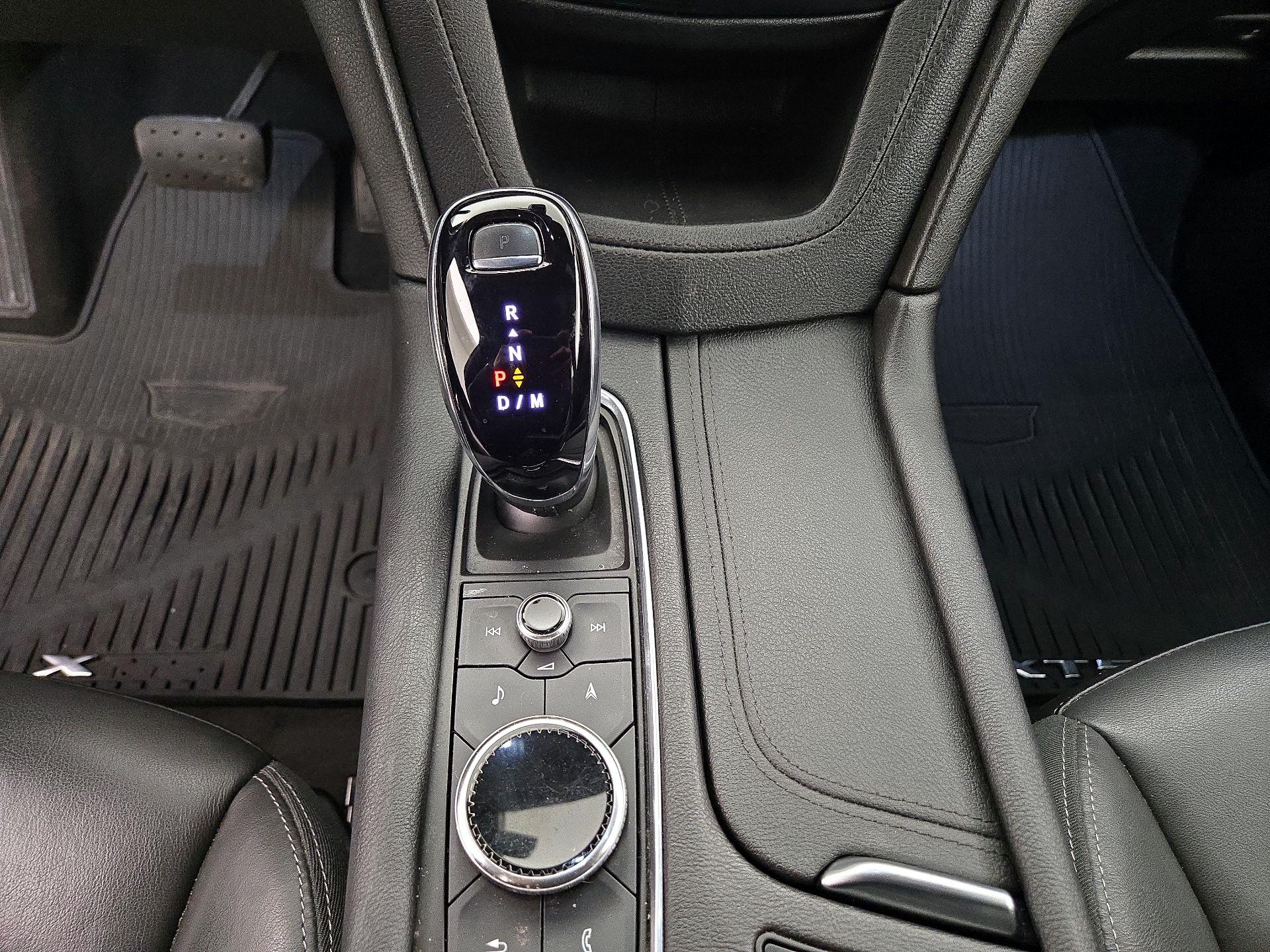 Thumbnail: 2021 Cadillac XT5 - 18