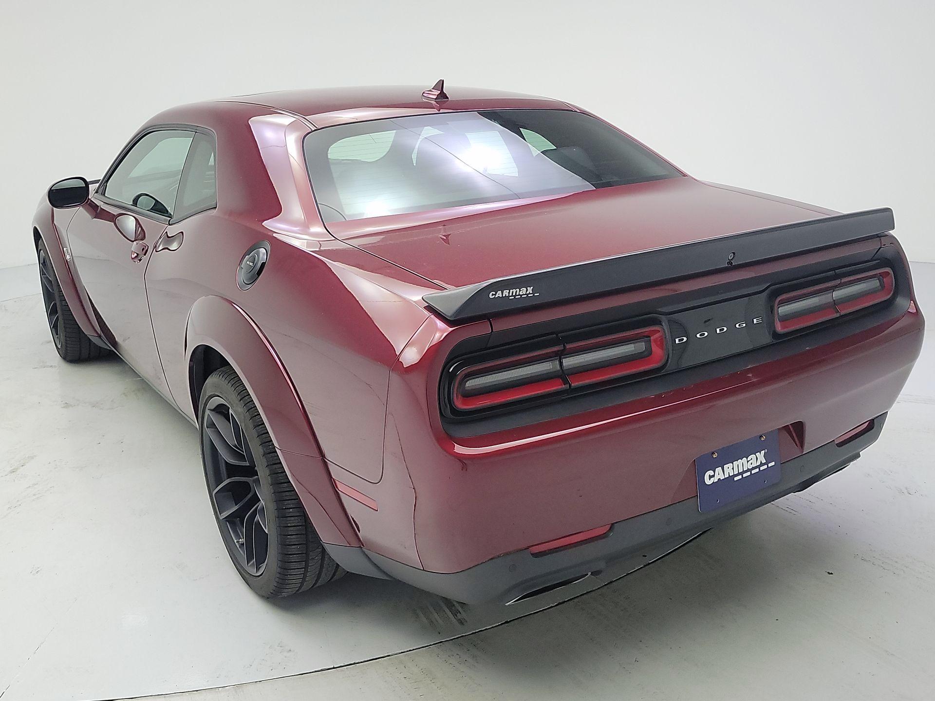 Thumbnail: 2019 Dodge Challenger - 7