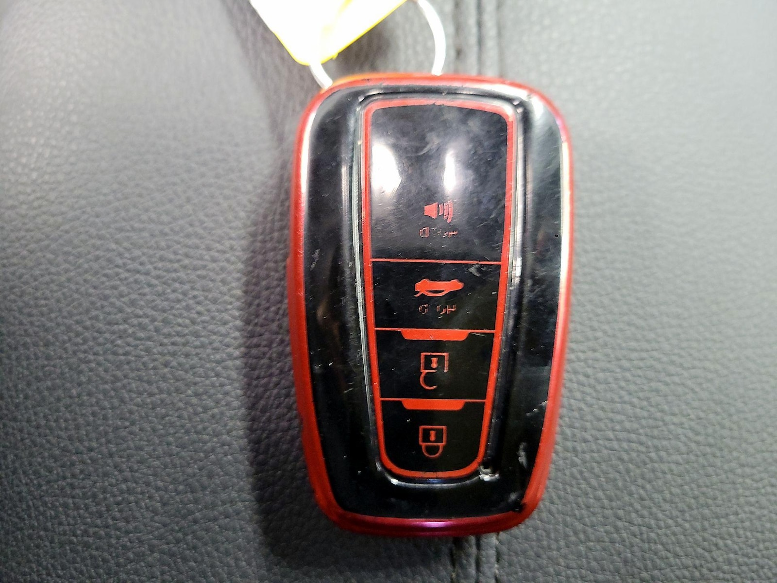2022 Toyota RAV4 XLE Premium - Photo 24