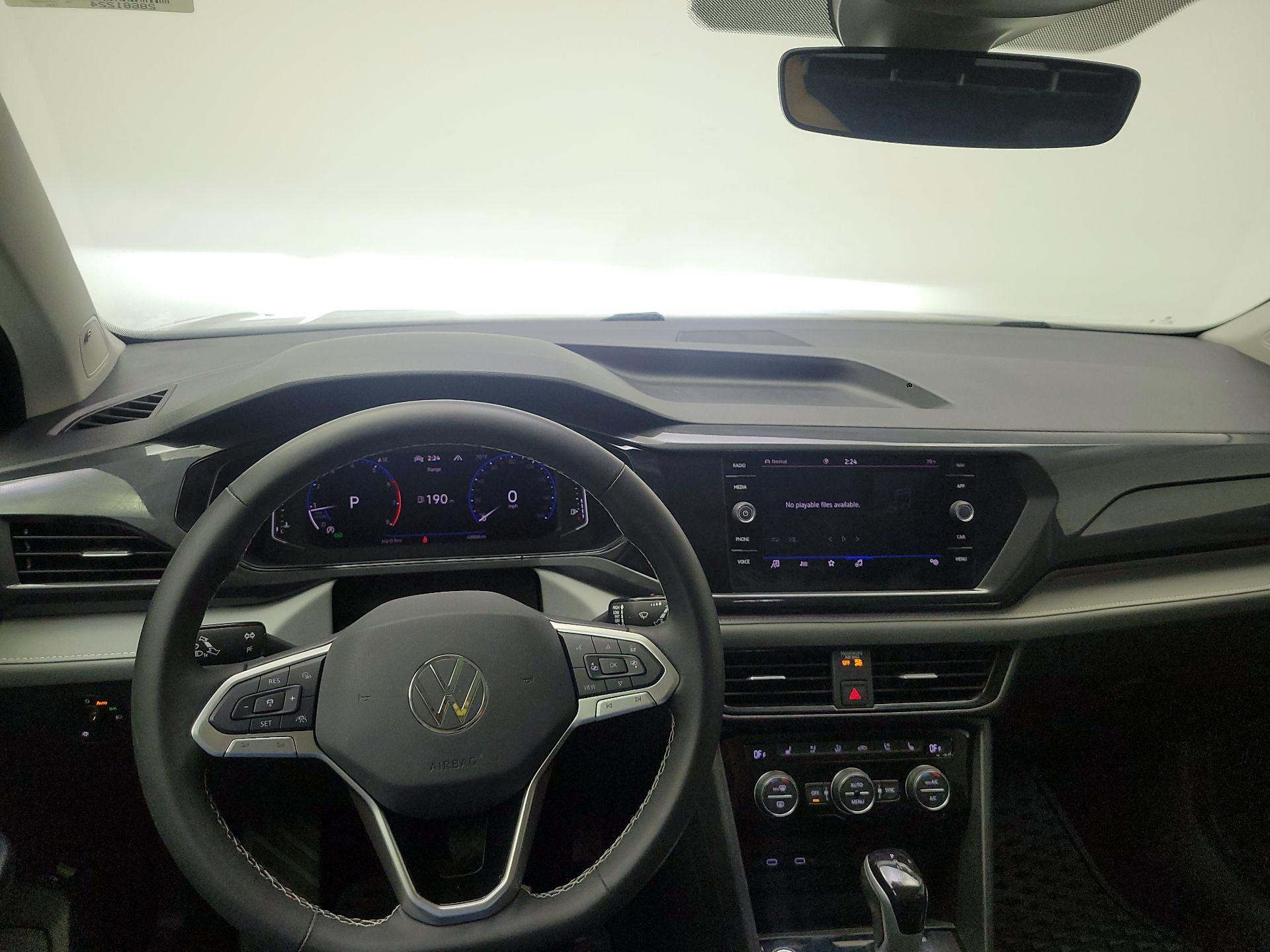 Thumbnail: 2024 Volkswagen Taos - 8