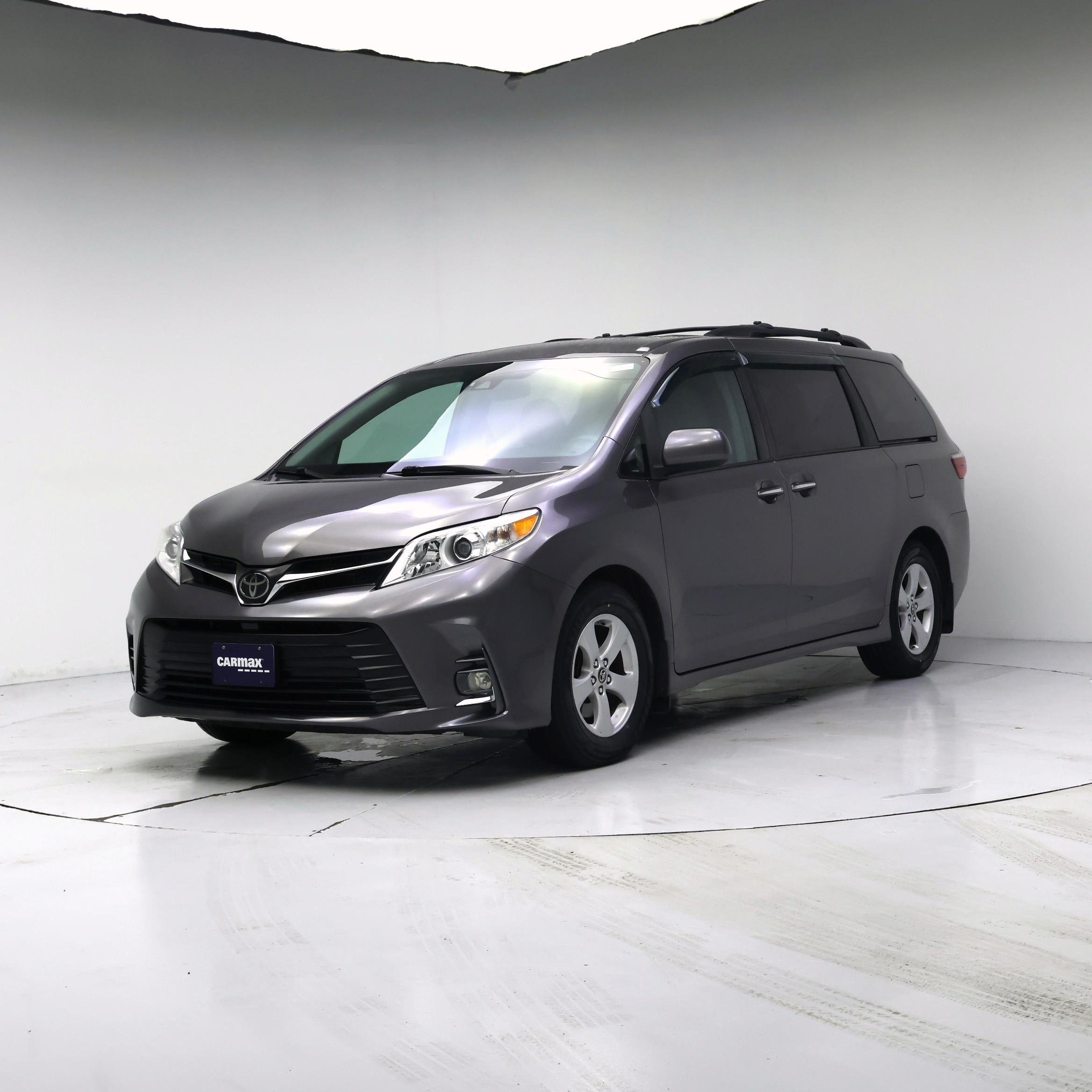 Thumbnail: 2020 Toyota Sienna - 4