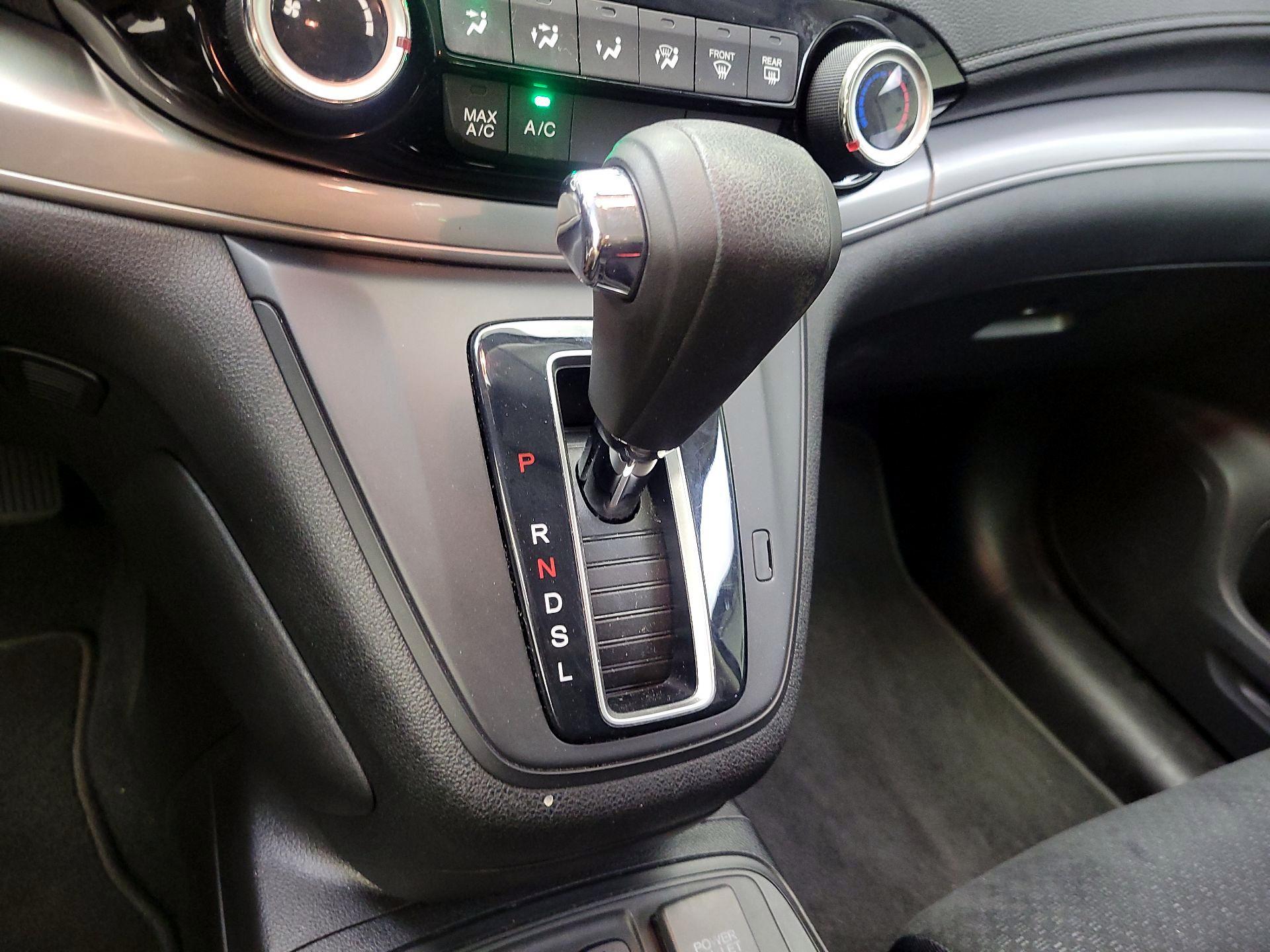 Thumbnail: 2015 Honda CR-V - 17