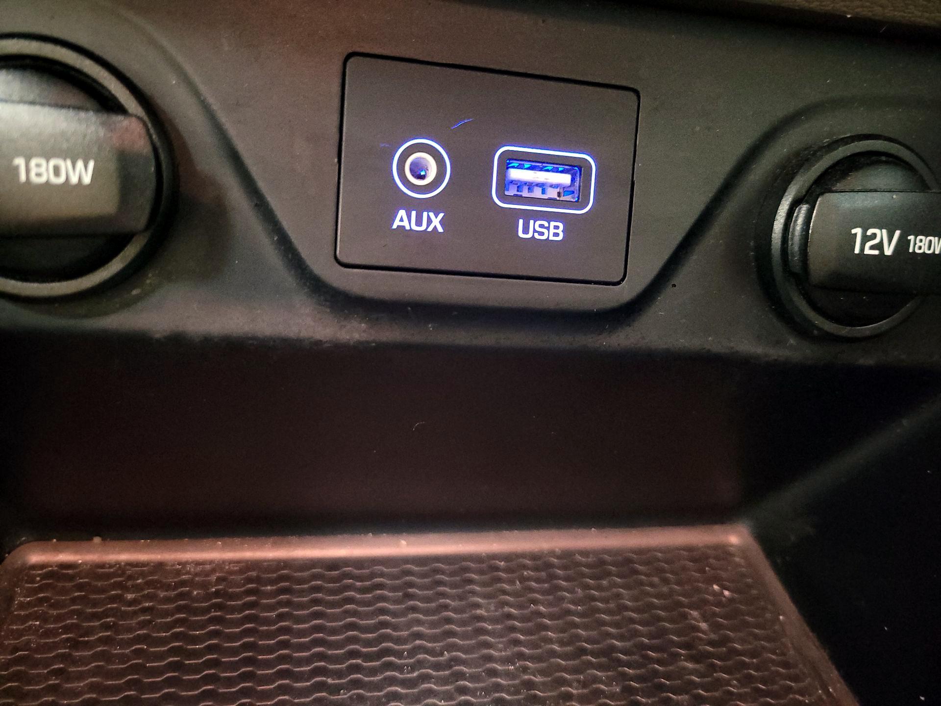 Thumbnail: 2019 Hyundai Tucson - 16
