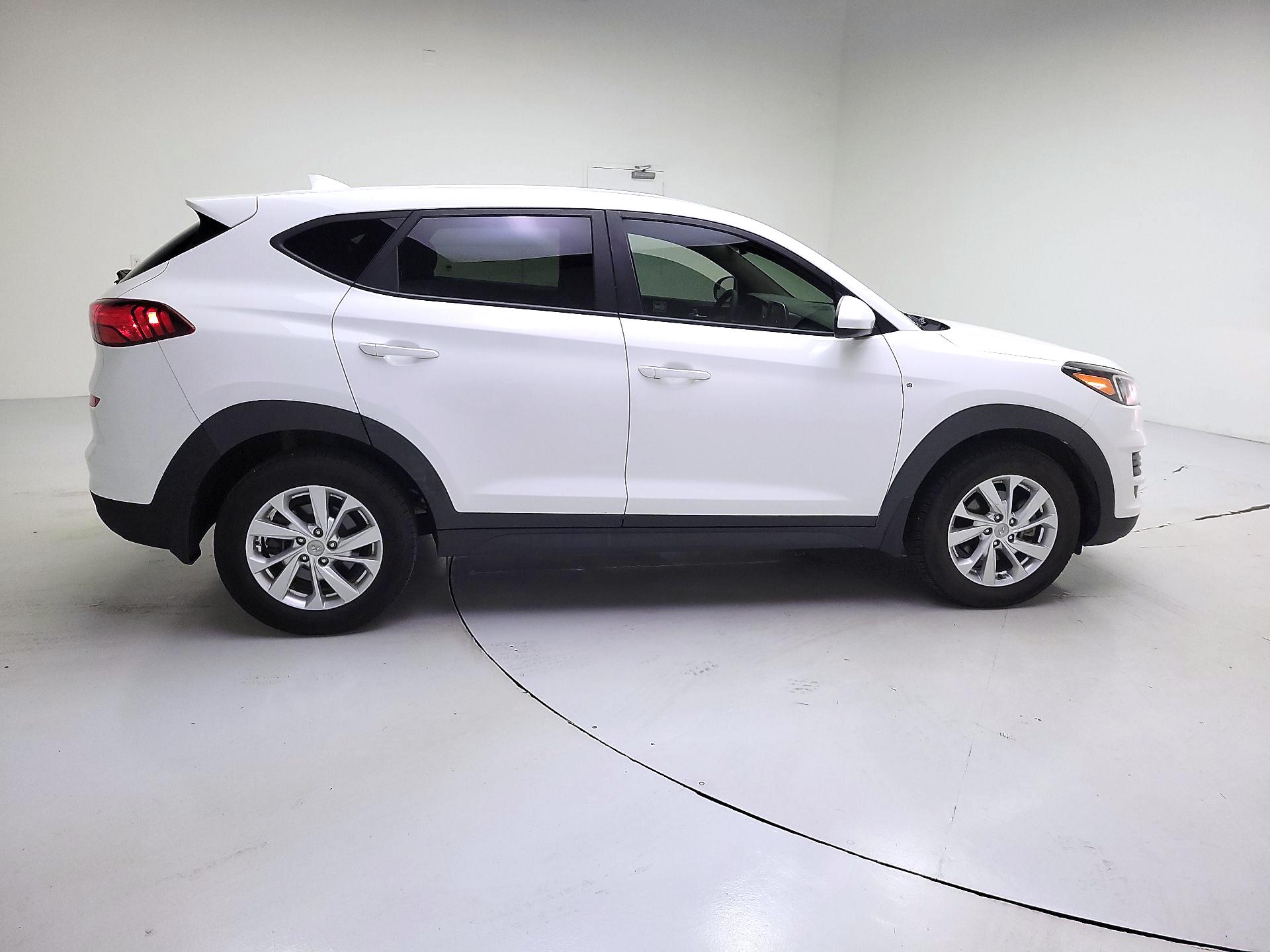 Thumbnail: 2019 Hyundai Tucson - 4