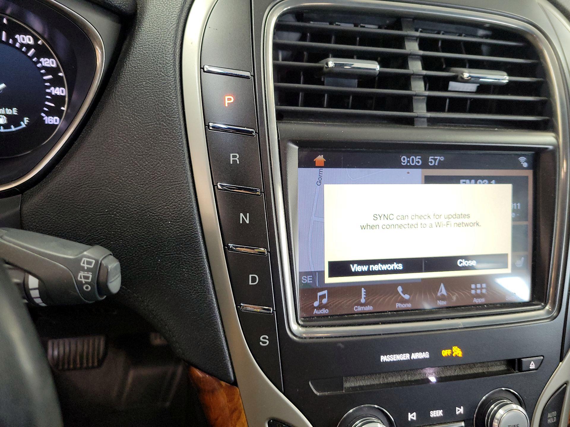 Thumbnail: 2018 Lincoln MKX - 18