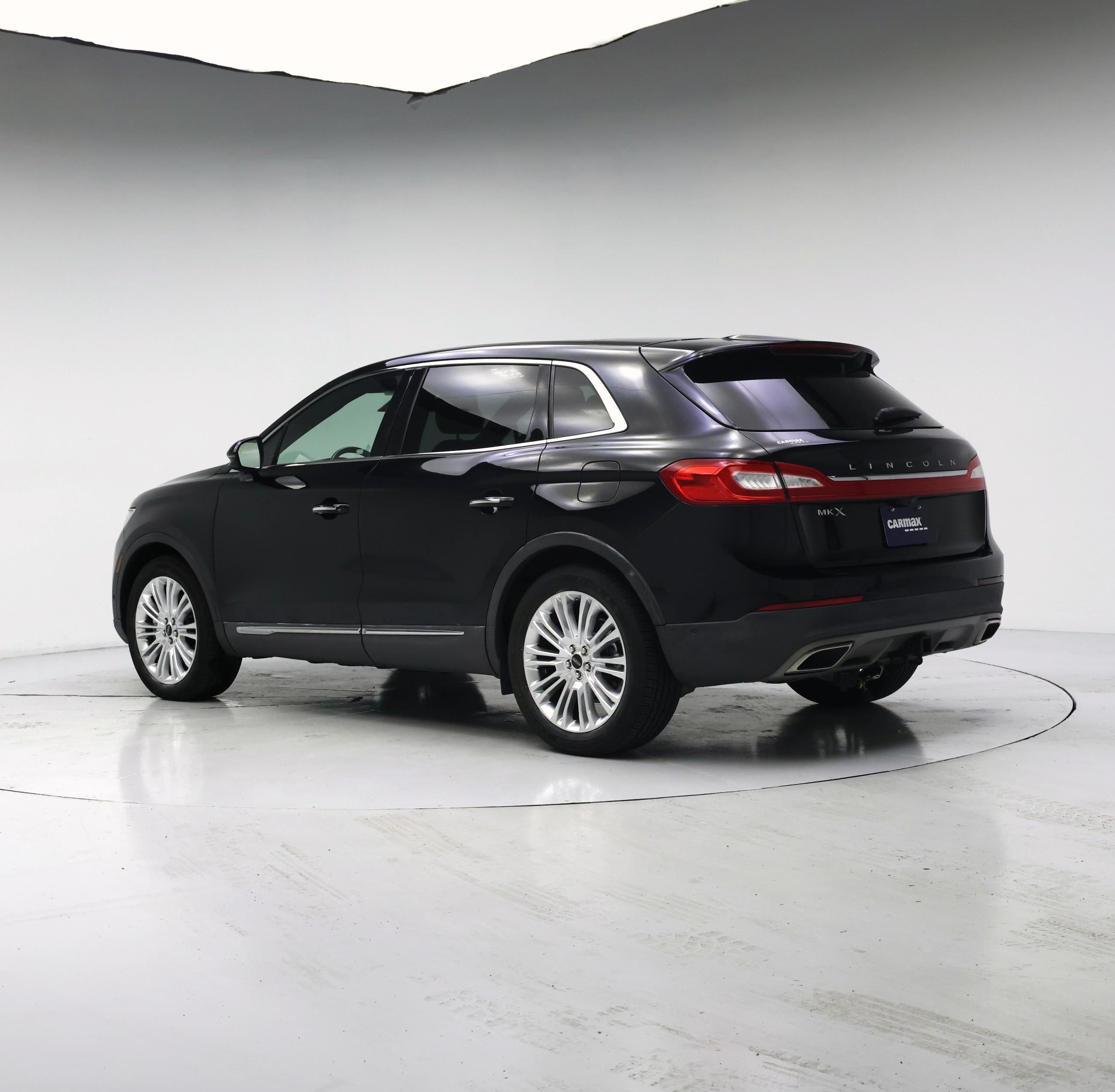 Thumbnail: 2018 Lincoln MKX - 2