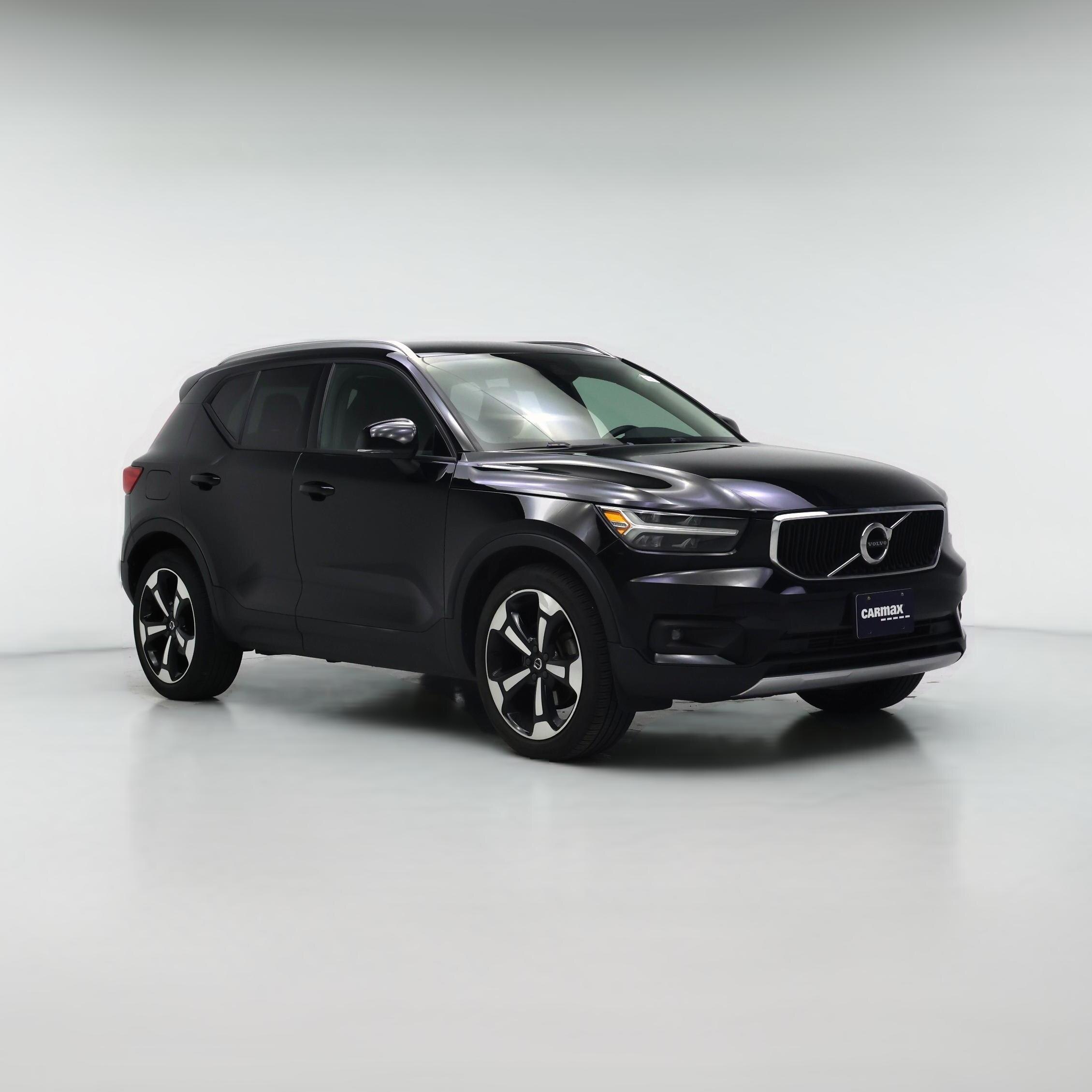 Thumbnail: 2021 Volvo XC40 - 1