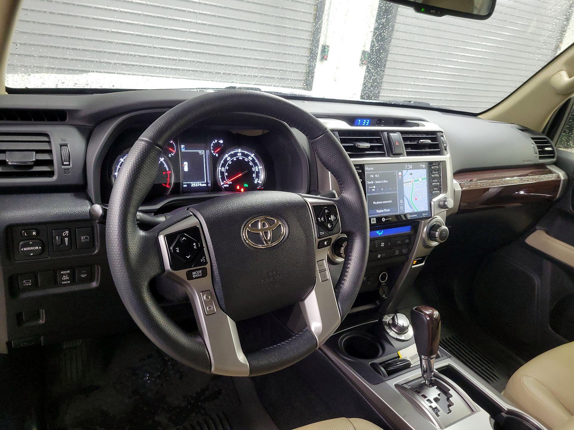 Thumbnail: 2022 Toyota 4Runner - 9