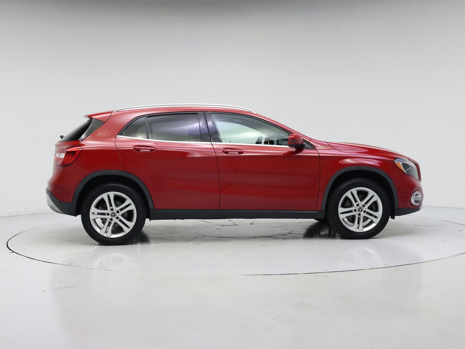 2018 Mercedes-Benz GLA-Class GLA250 - Photo 8