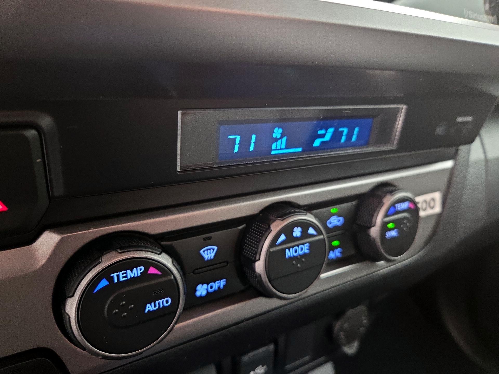 Thumbnail: 2023 Toyota Tacoma - 16