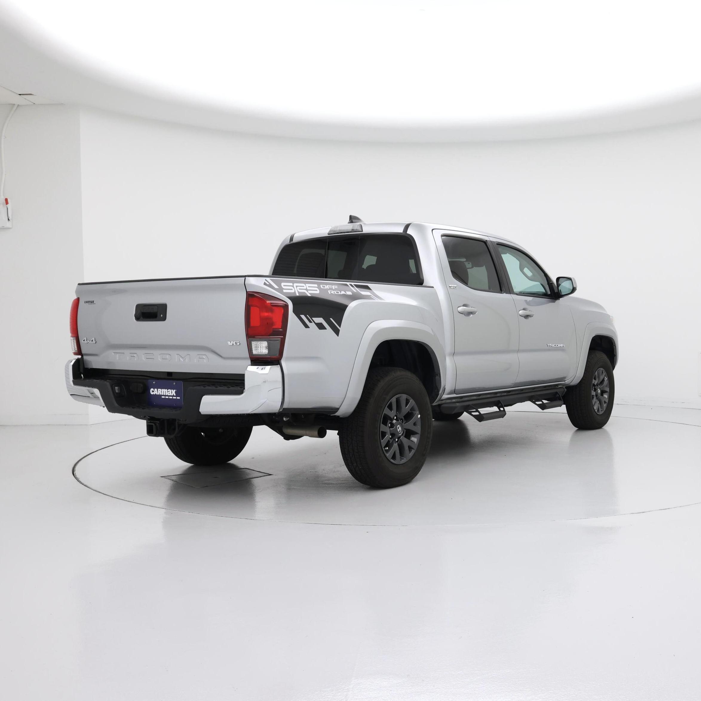 Thumbnail: 2023 Toyota Tacoma - 8