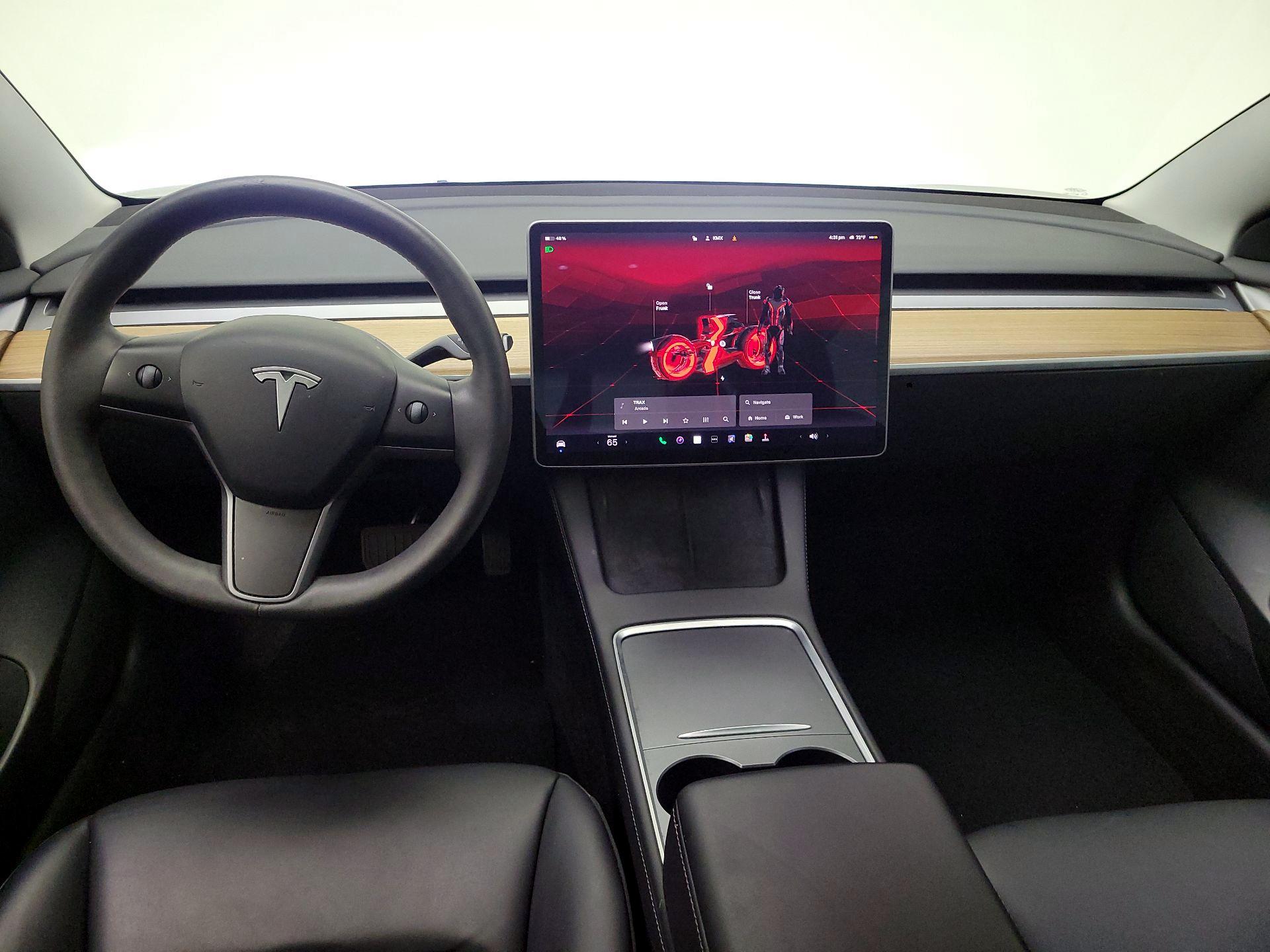 Thumbnail: 2023 Tesla Model 3 - 9